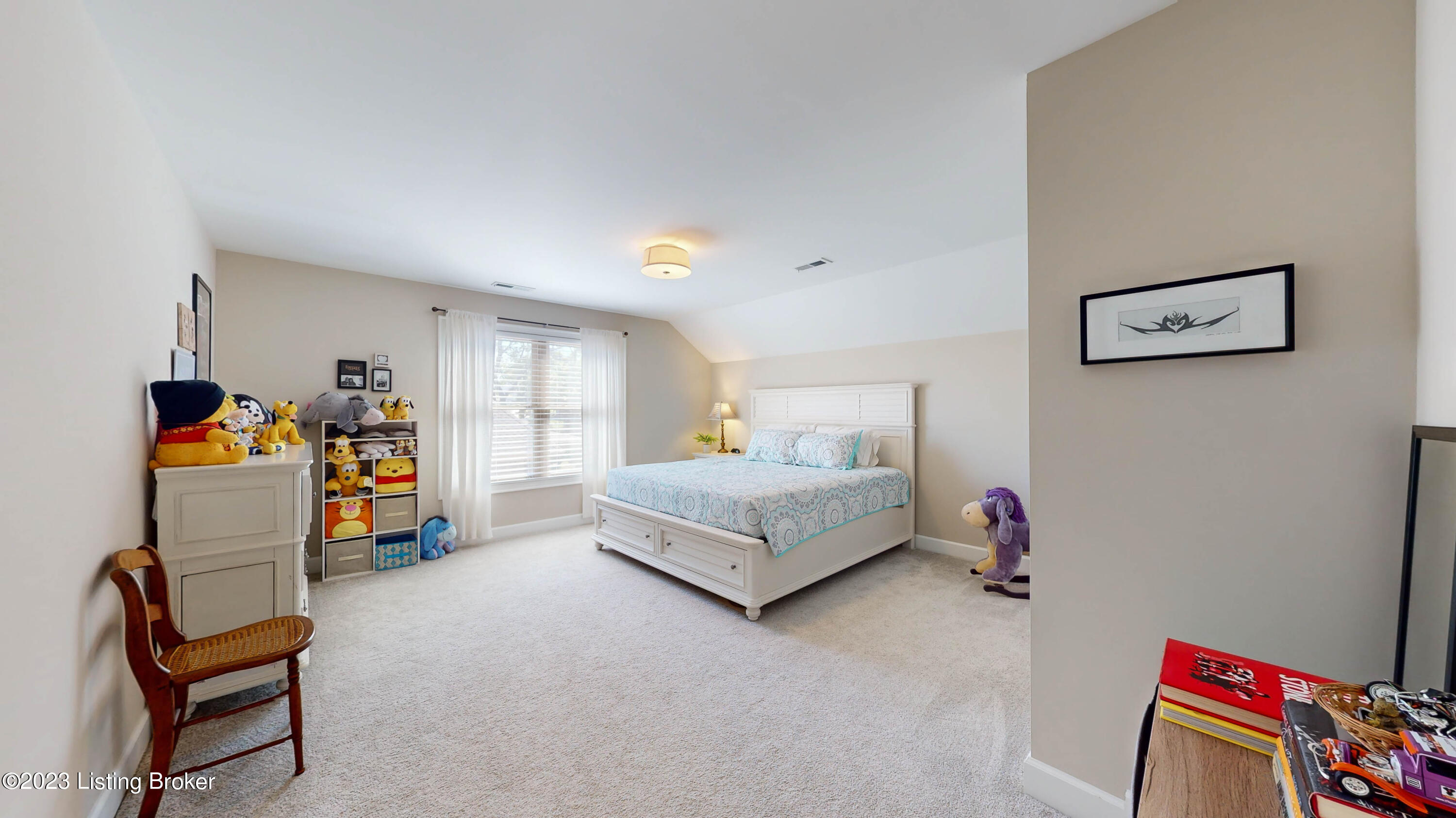 5621 Morningside Dr