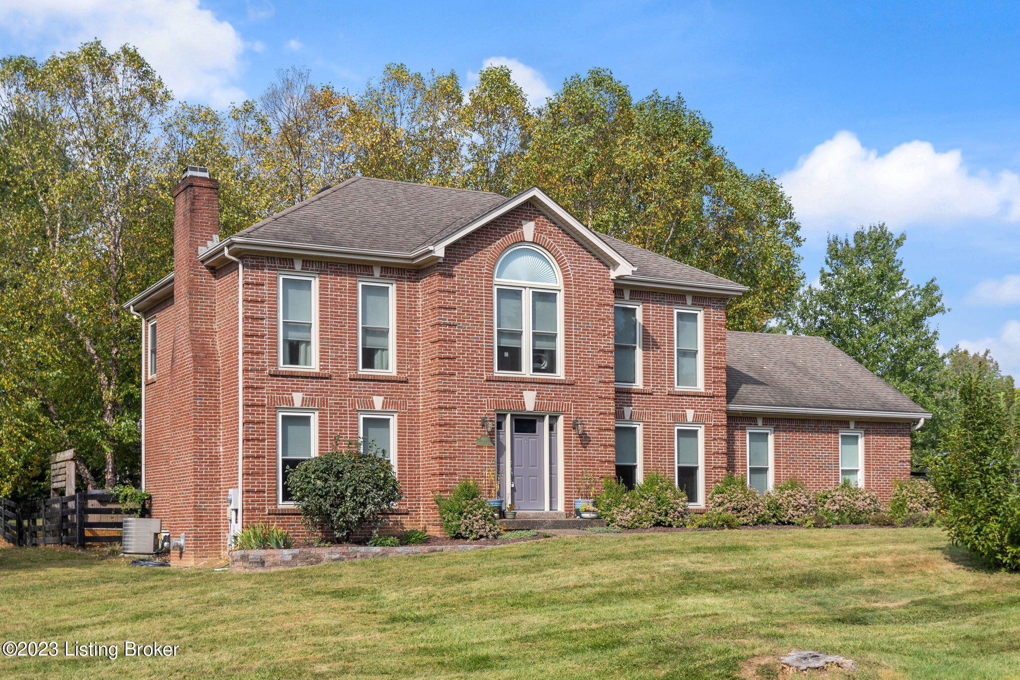 4900 Centerfield Ct