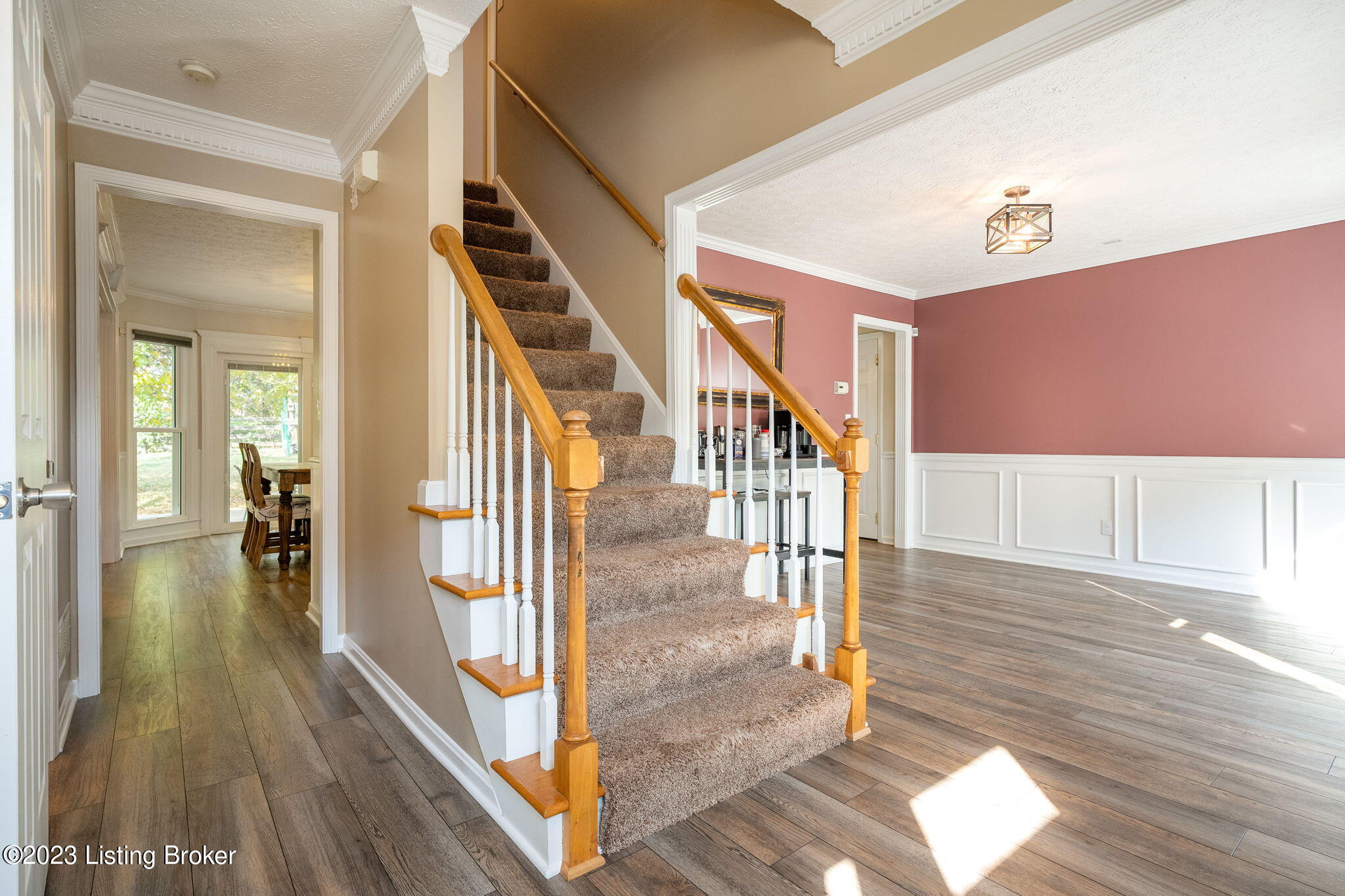 4900 Centerfield Ct