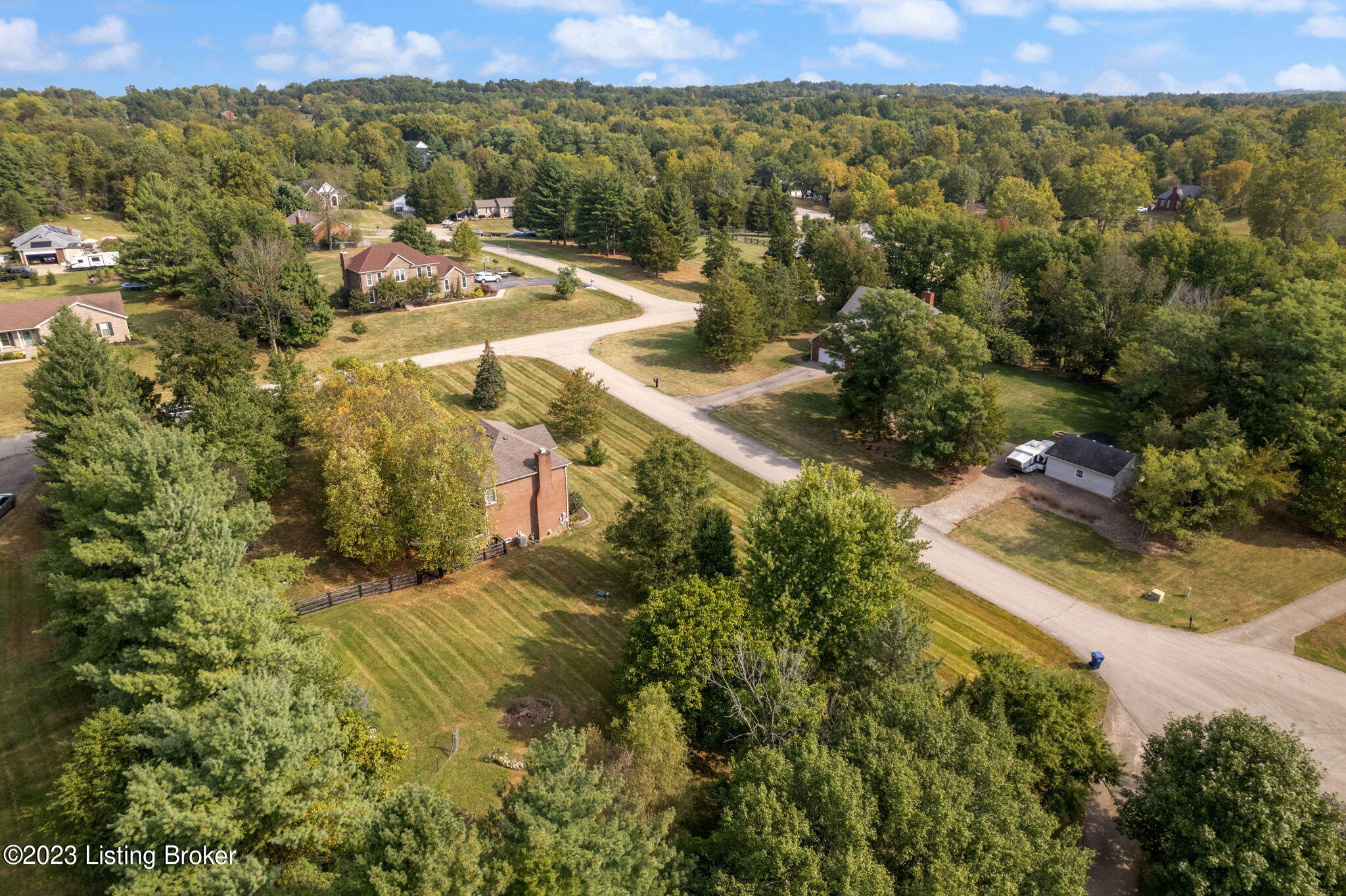 4900 Centerfield Ct