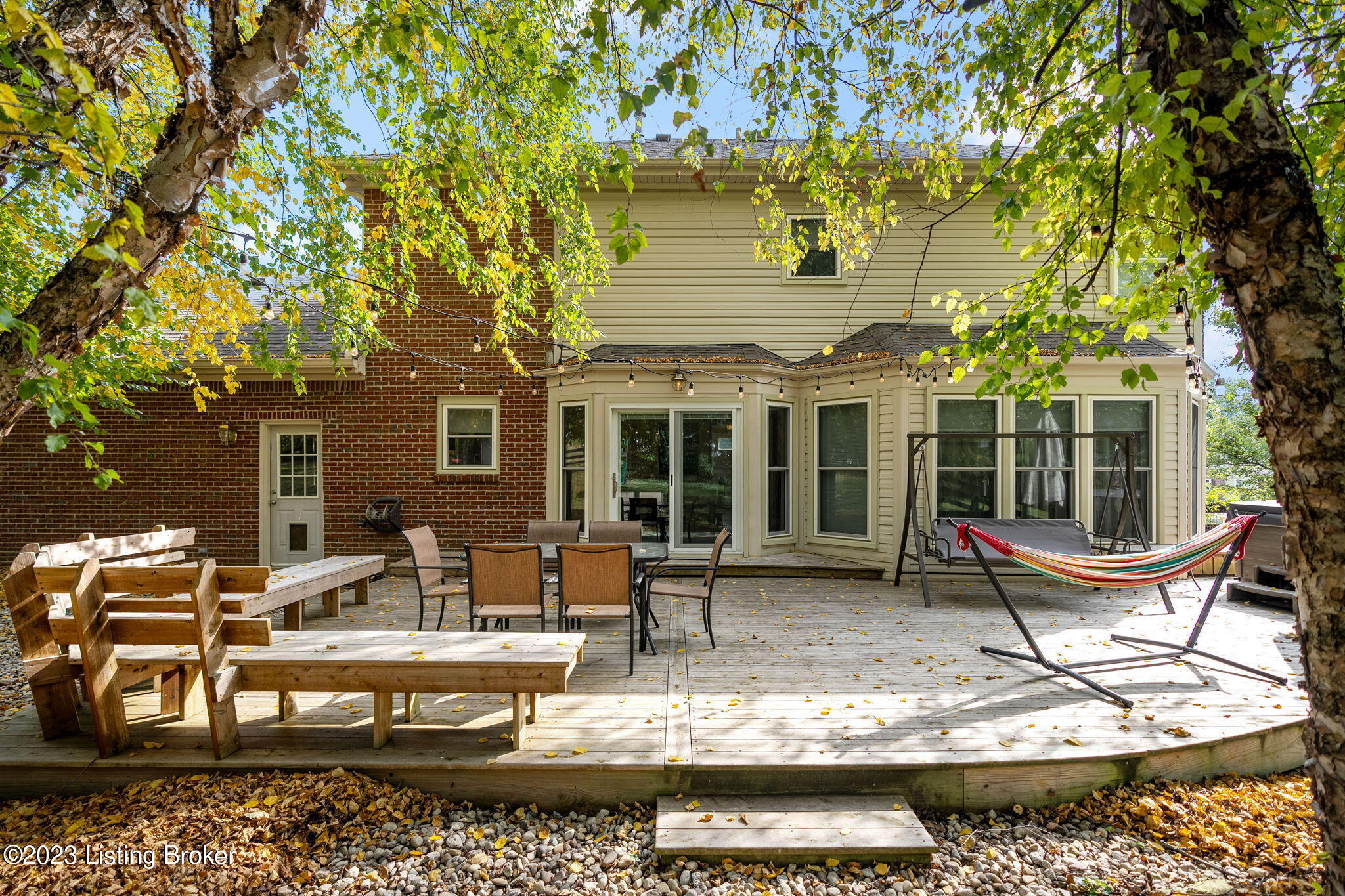 4900 Centerfield Ct