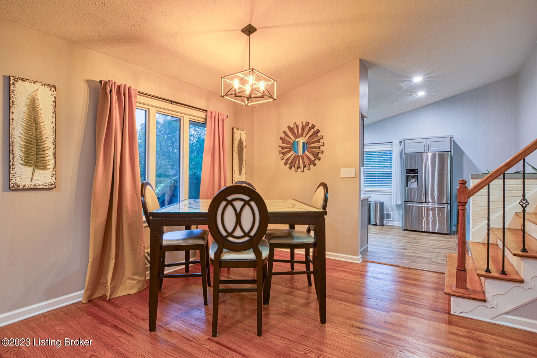 606 Willowbrook Rd