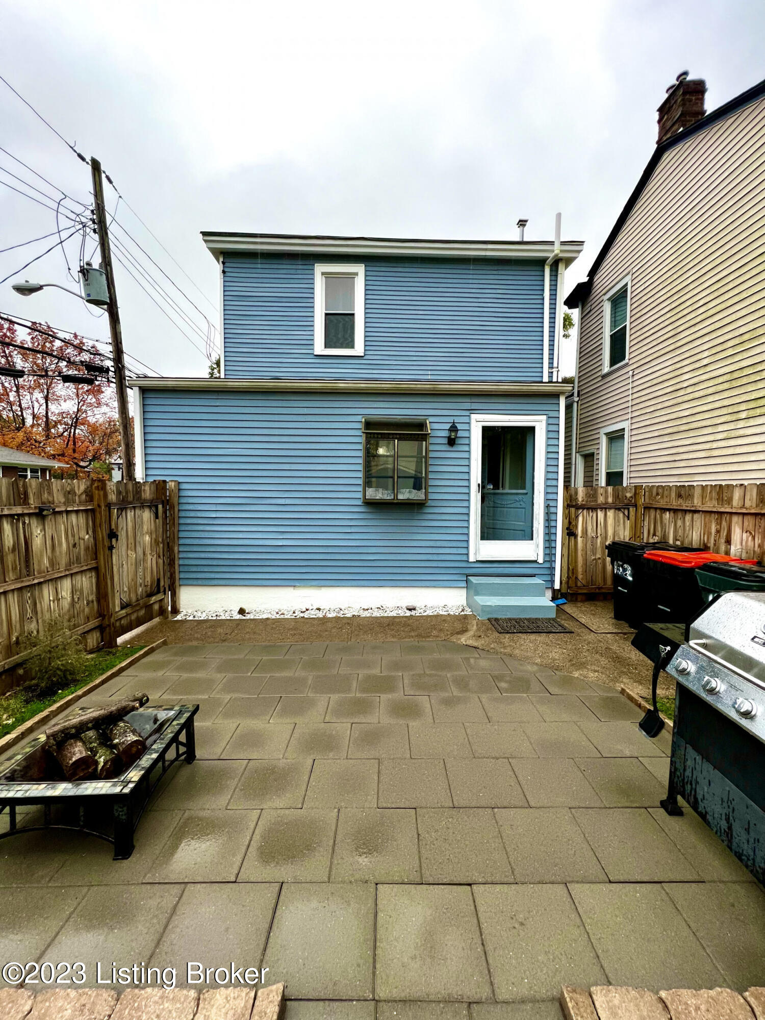 152 Vernon Ave