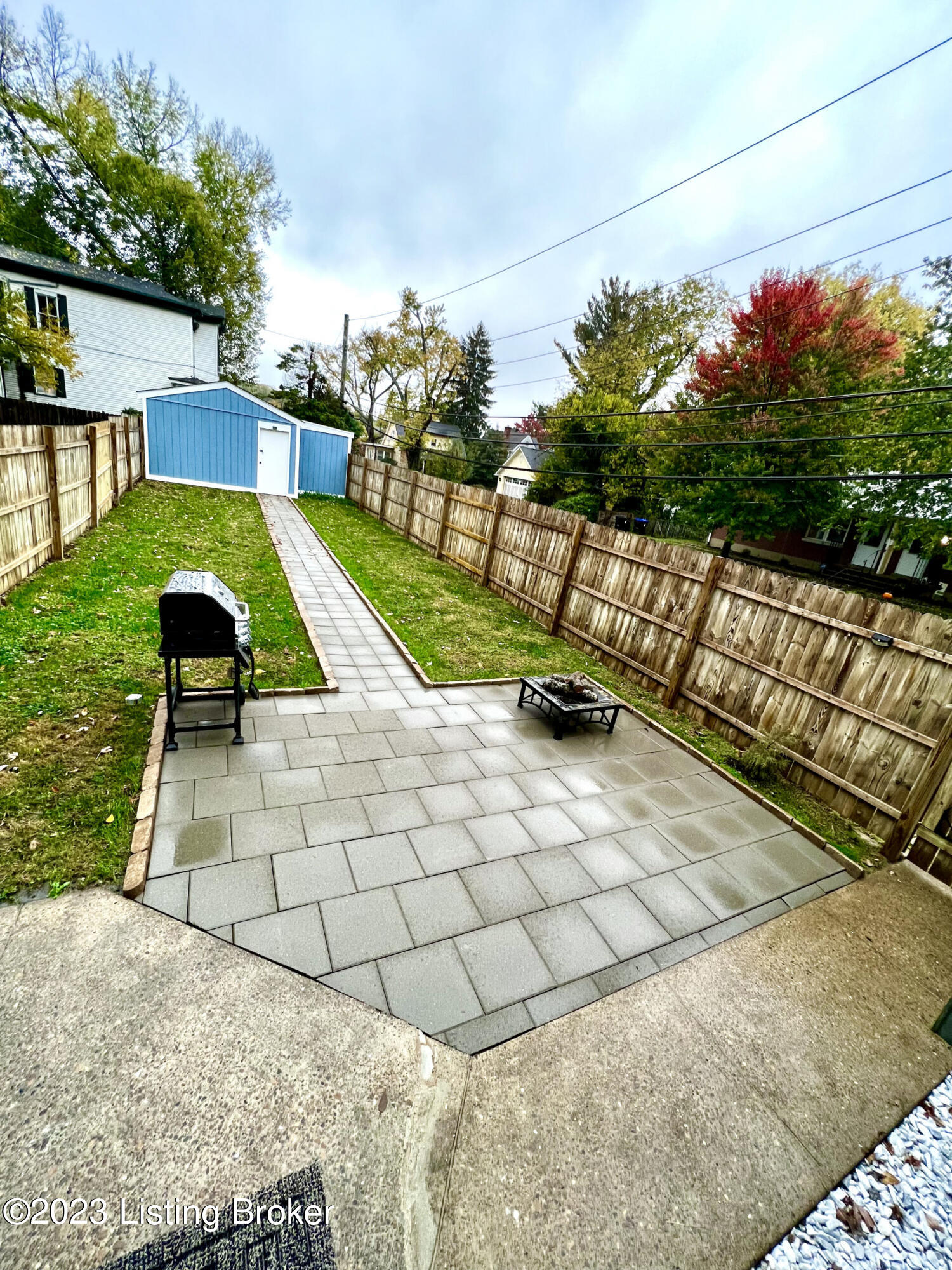 152 Vernon Ave