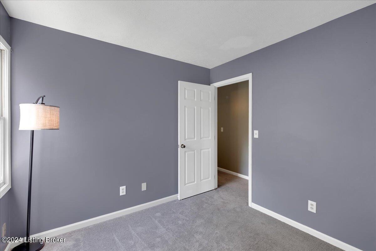2215 Fox Trail Ct