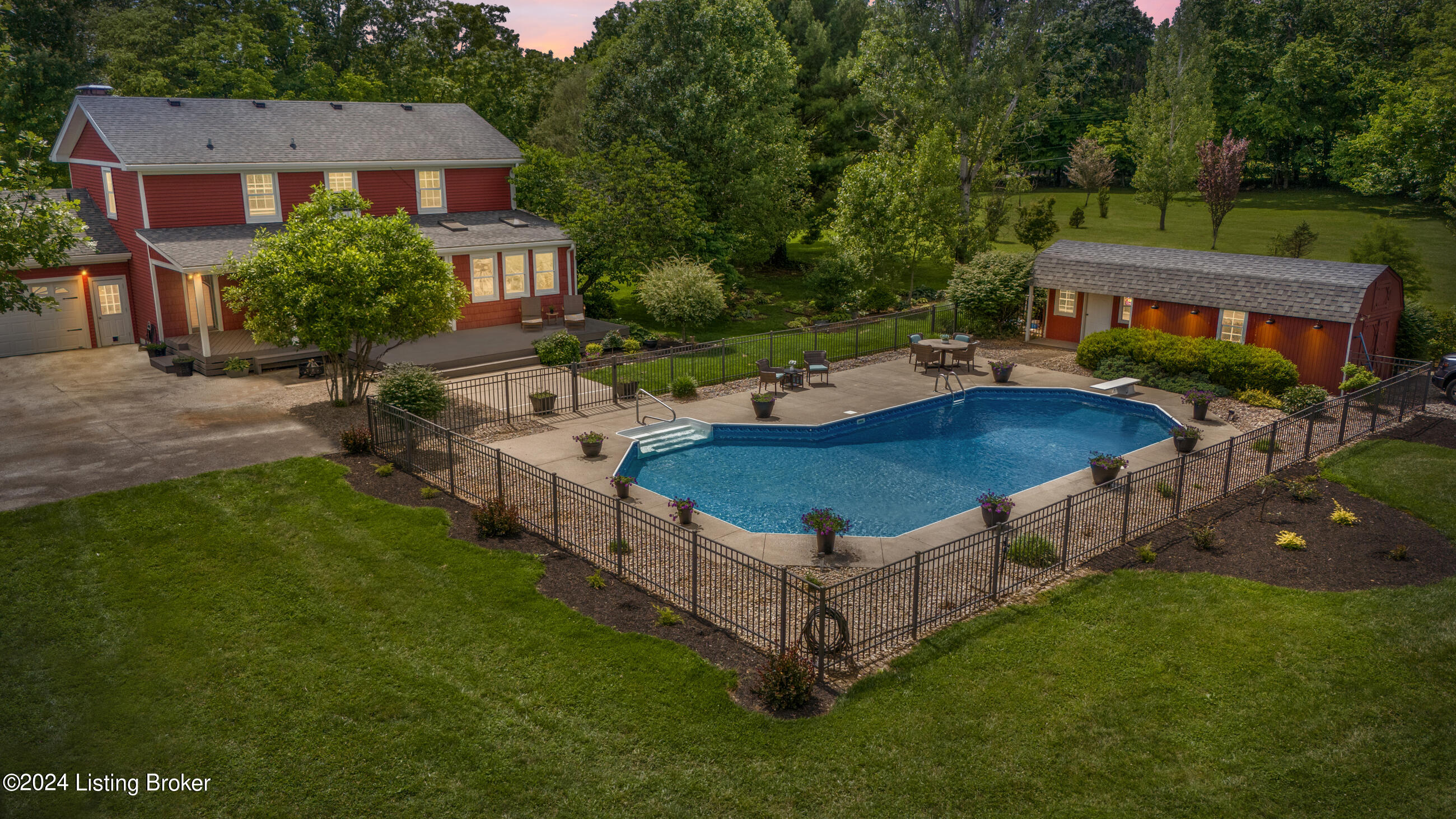 4001 Old Hwy 53