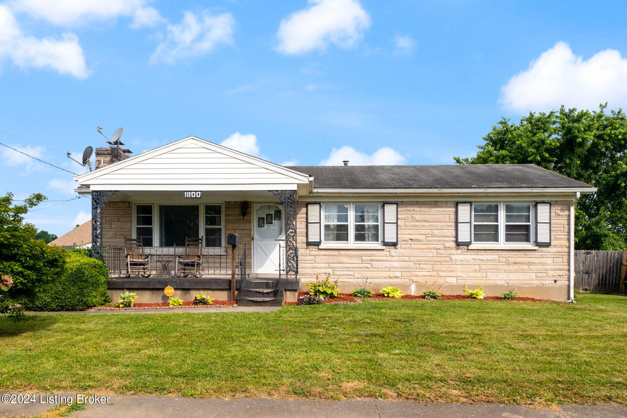 11100 Oliverda Dr