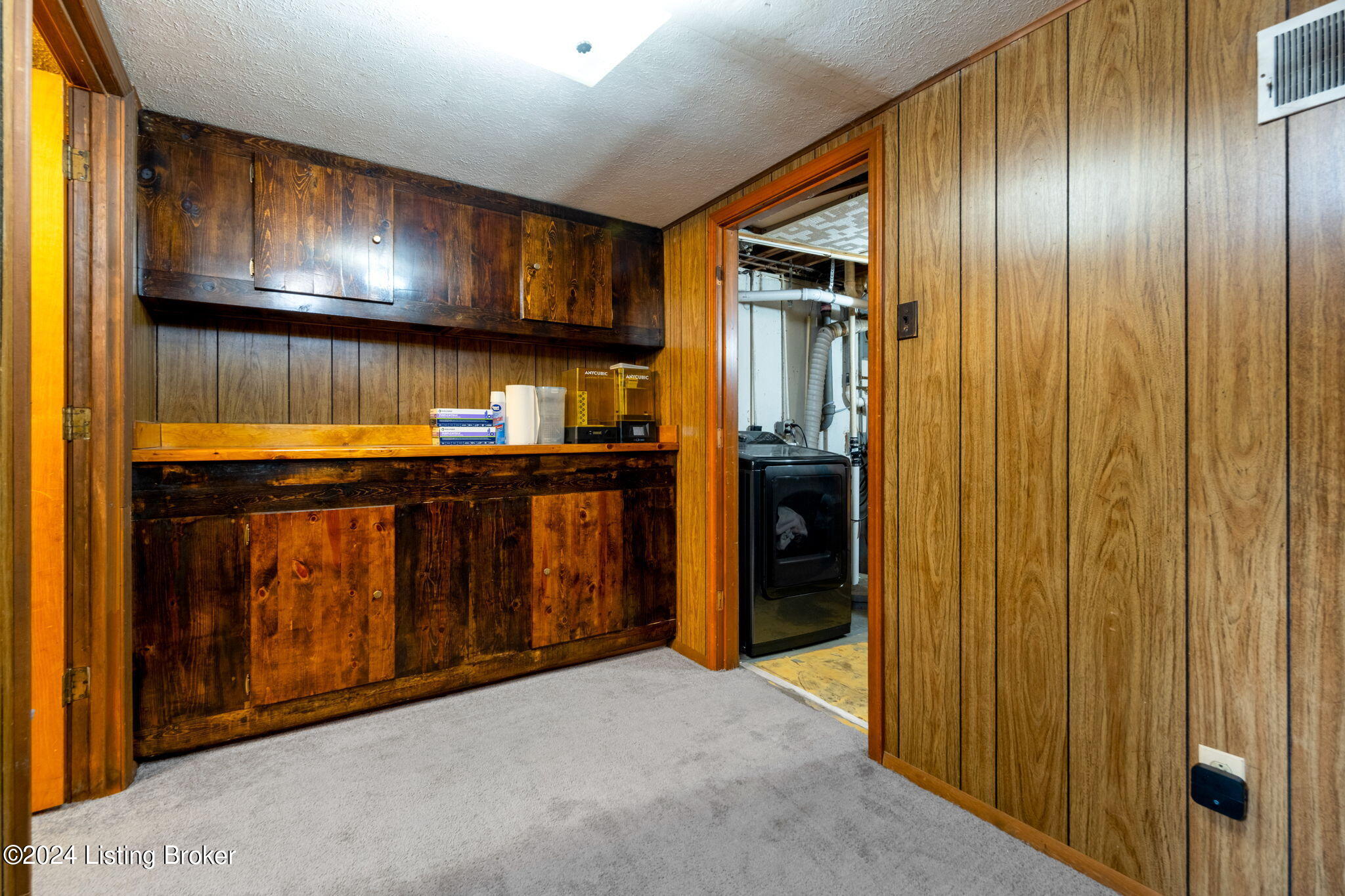 11100 Oliverda Dr