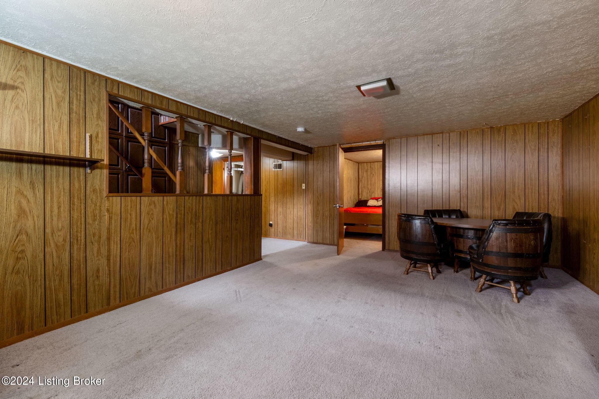 11100 Oliverda Dr