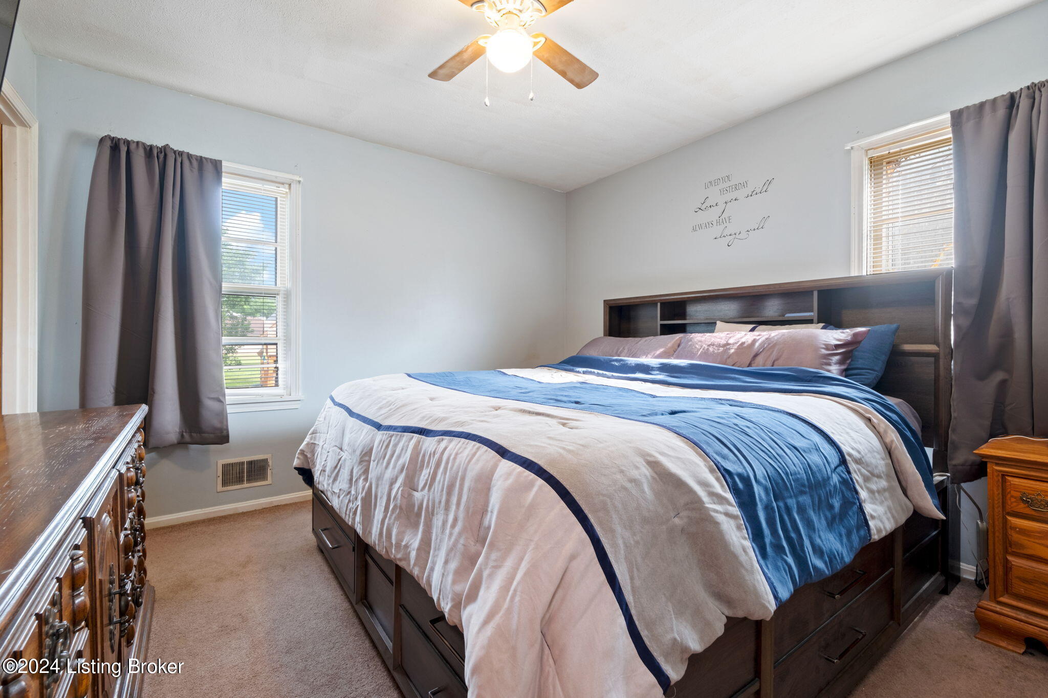 11100 Oliverda Dr