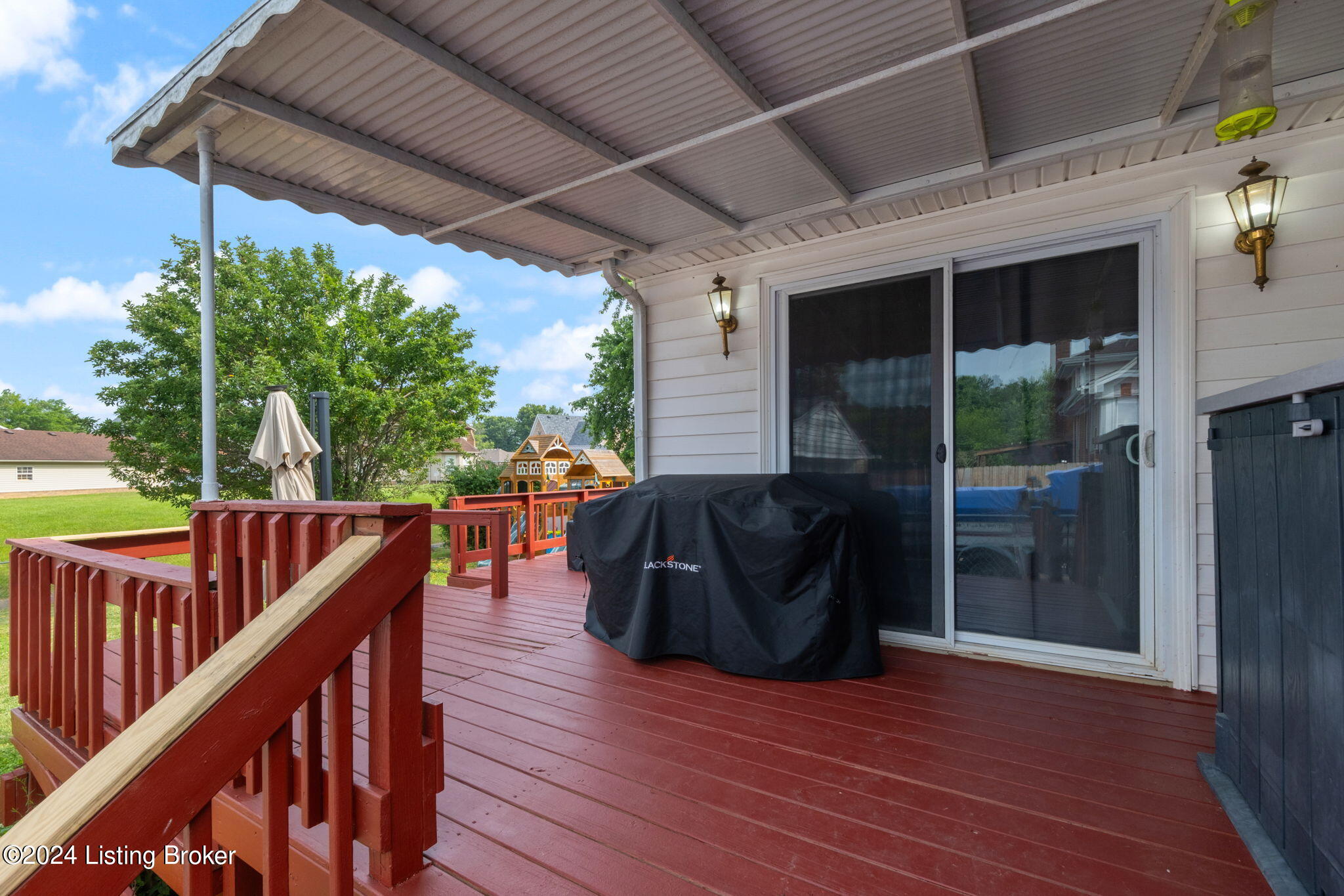 11100 Oliverda Dr