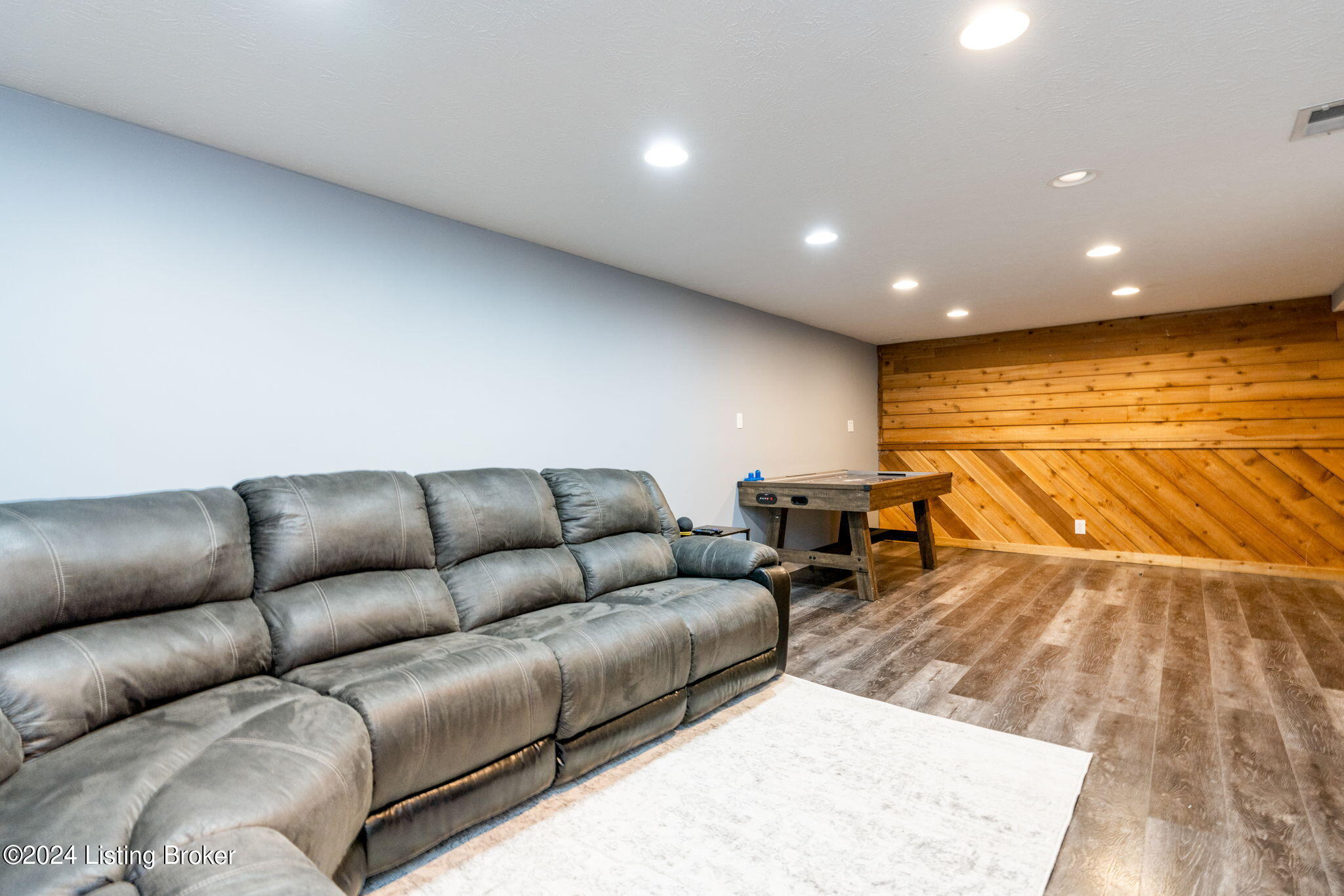 4703 Longborough Ct