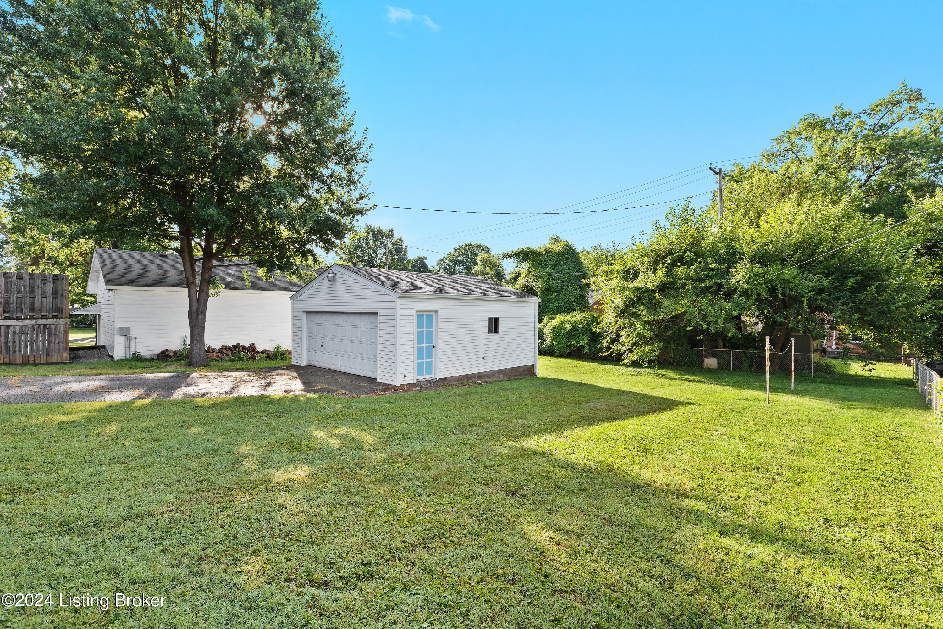 3908 Plymouth Rd