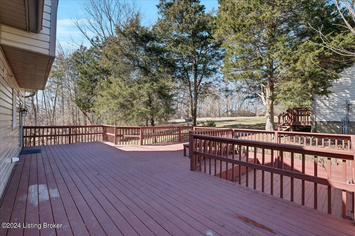2105 Elder Park Rd