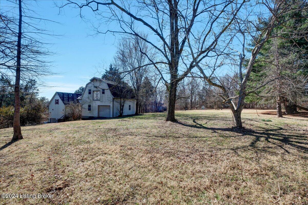 2105 Elder Park Rd