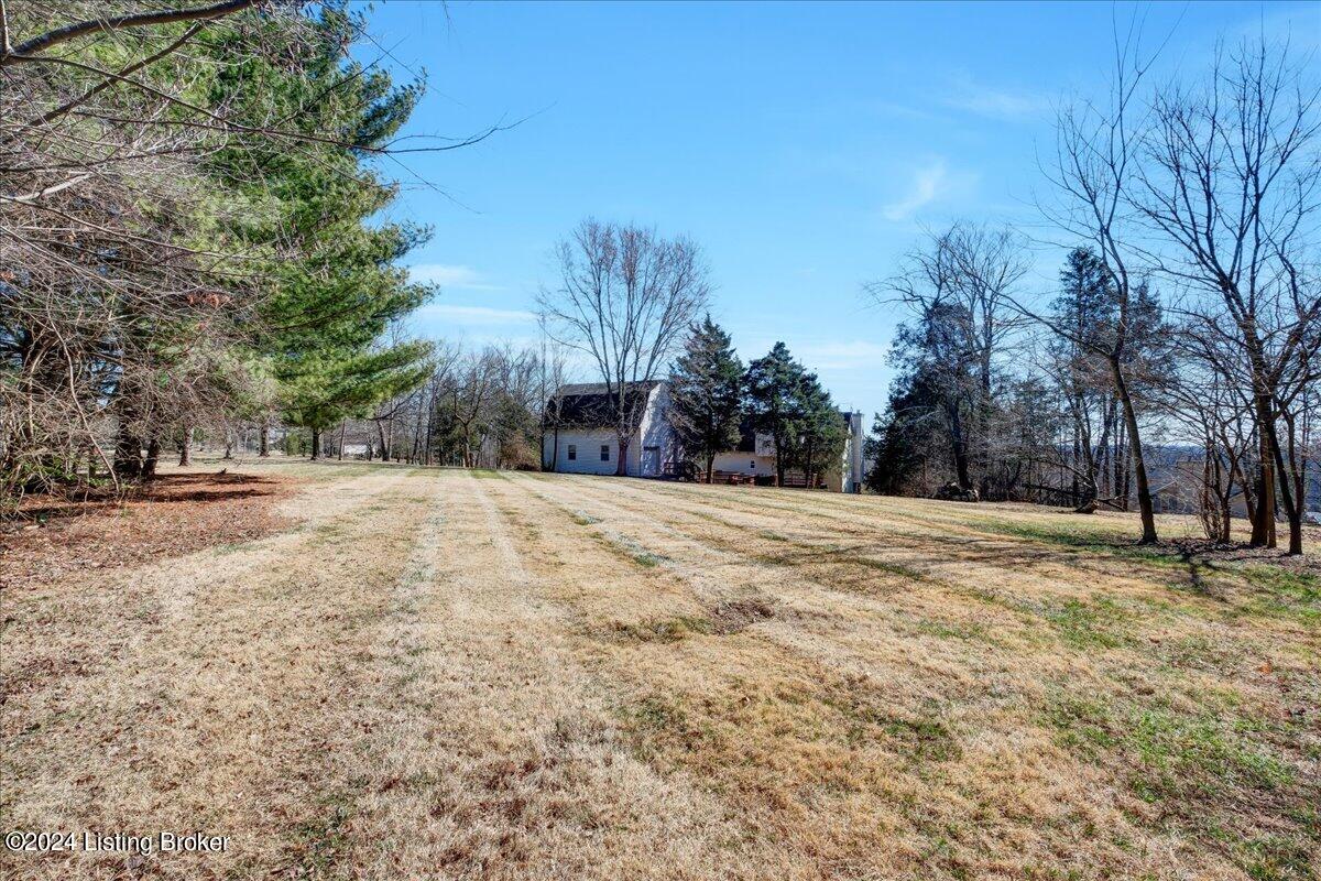 2105 Elder Park Rd