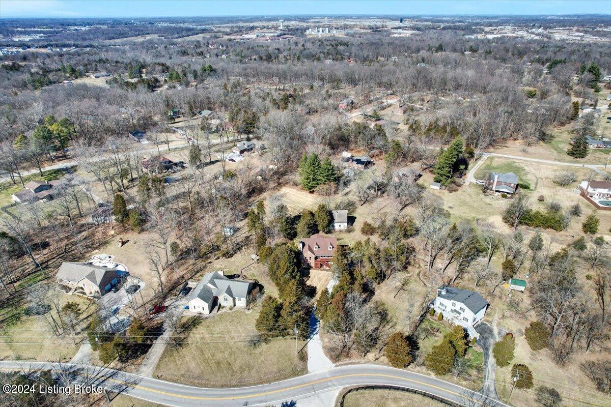 2105 Elder Park Rd