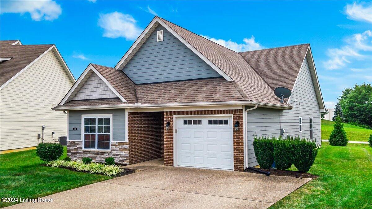 3401 Eastbrook Dr