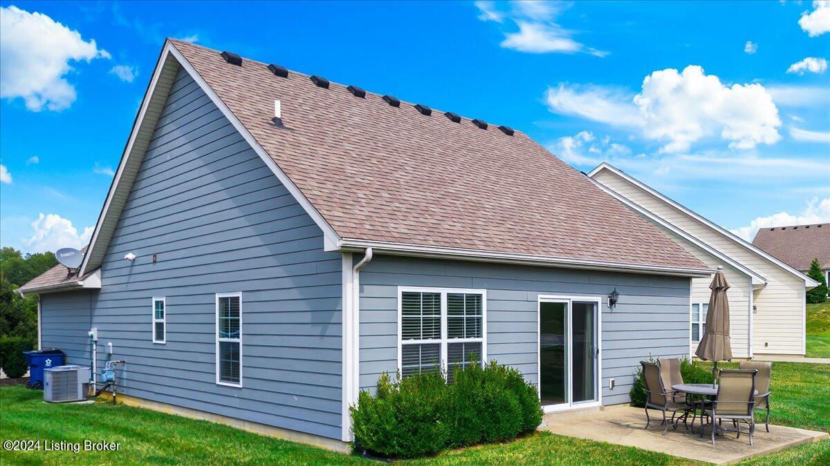 3401 Eastbrook Dr