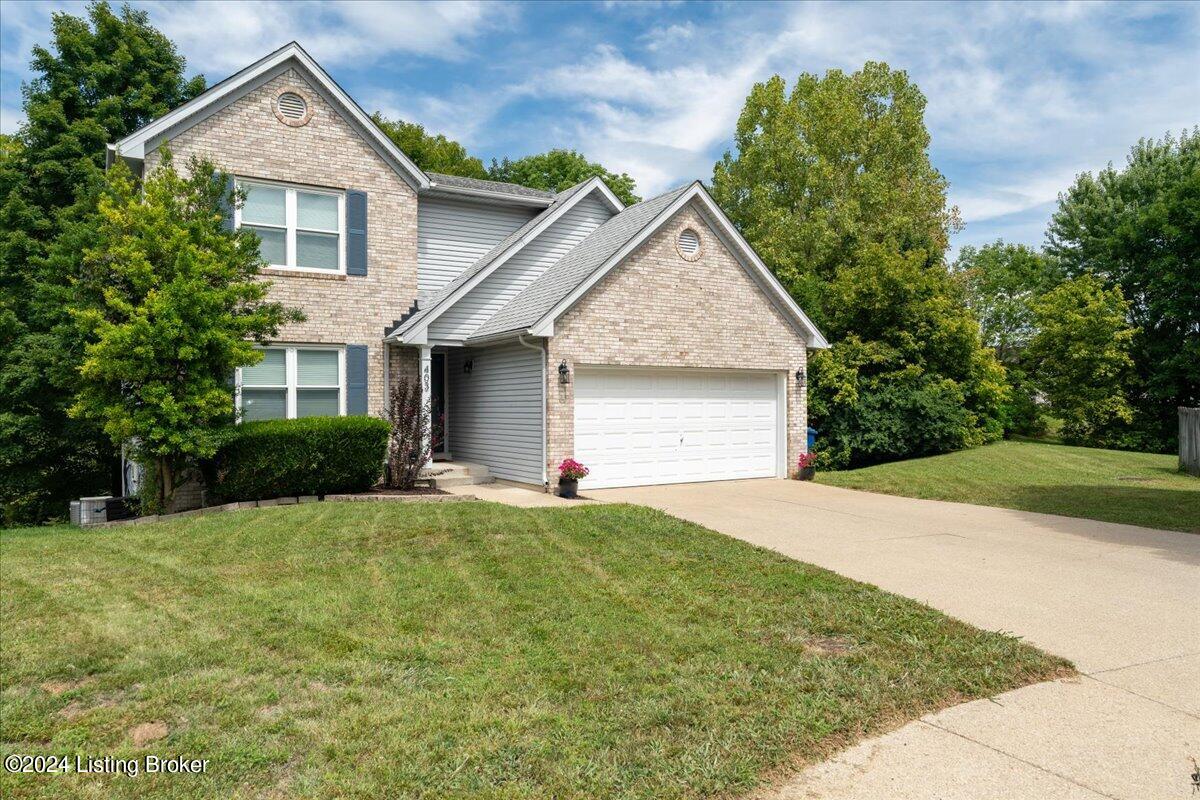 403 Woodland Lakes Dr