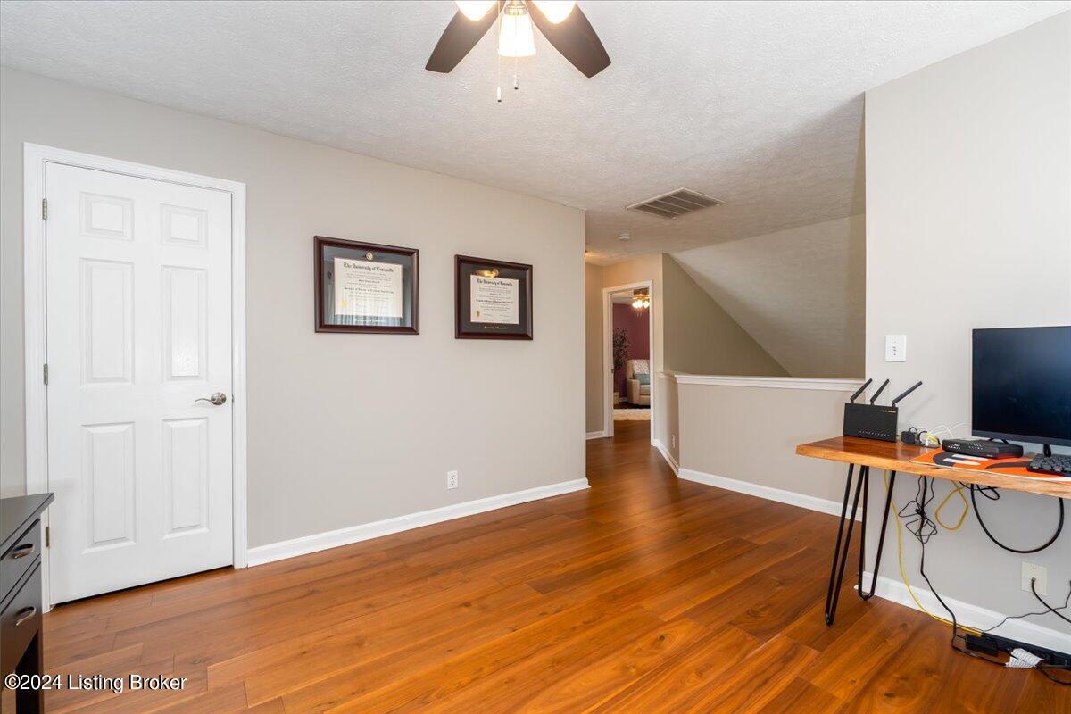 403 Woodland Lakes Dr