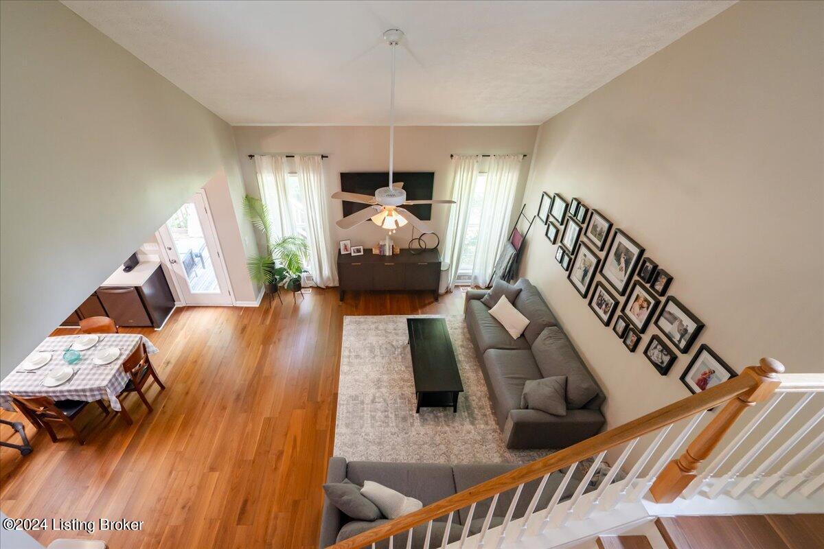 403 Woodland Lakes Dr
