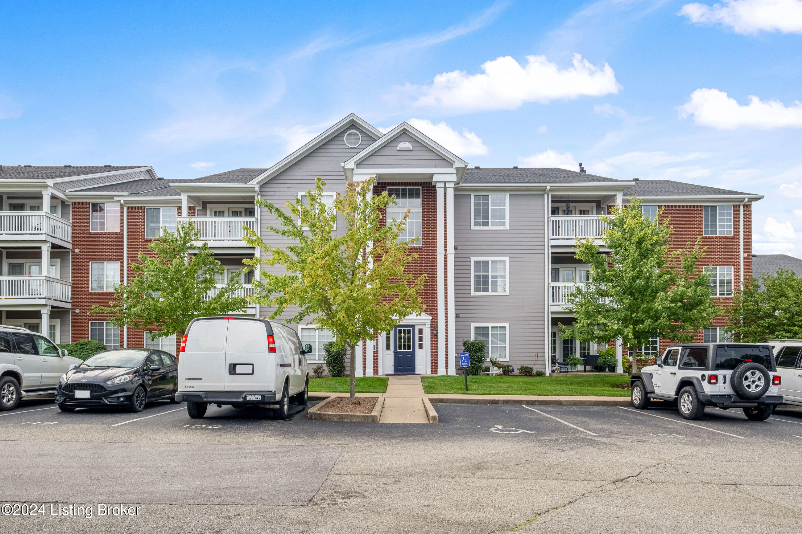 6406 Shelton Cir, 311