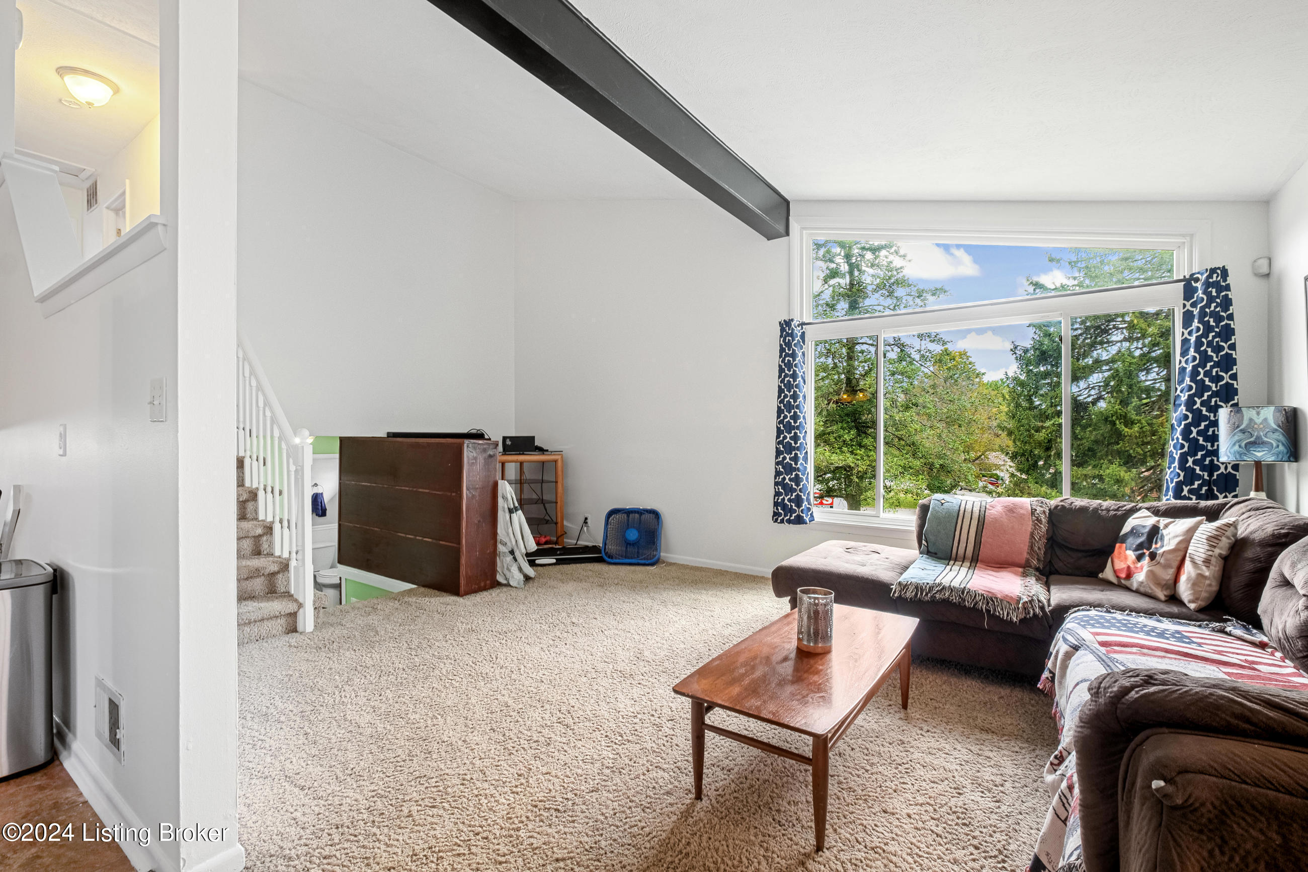 7016 Mountain Ct