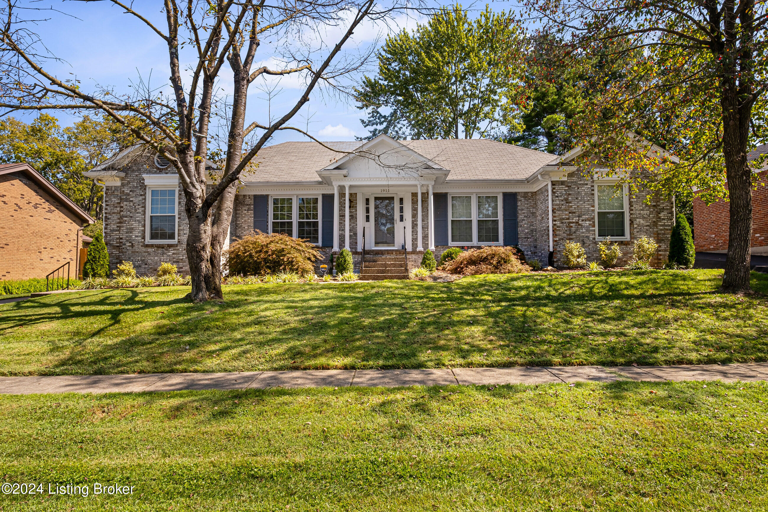 1911 Bainbridge Row Dr
