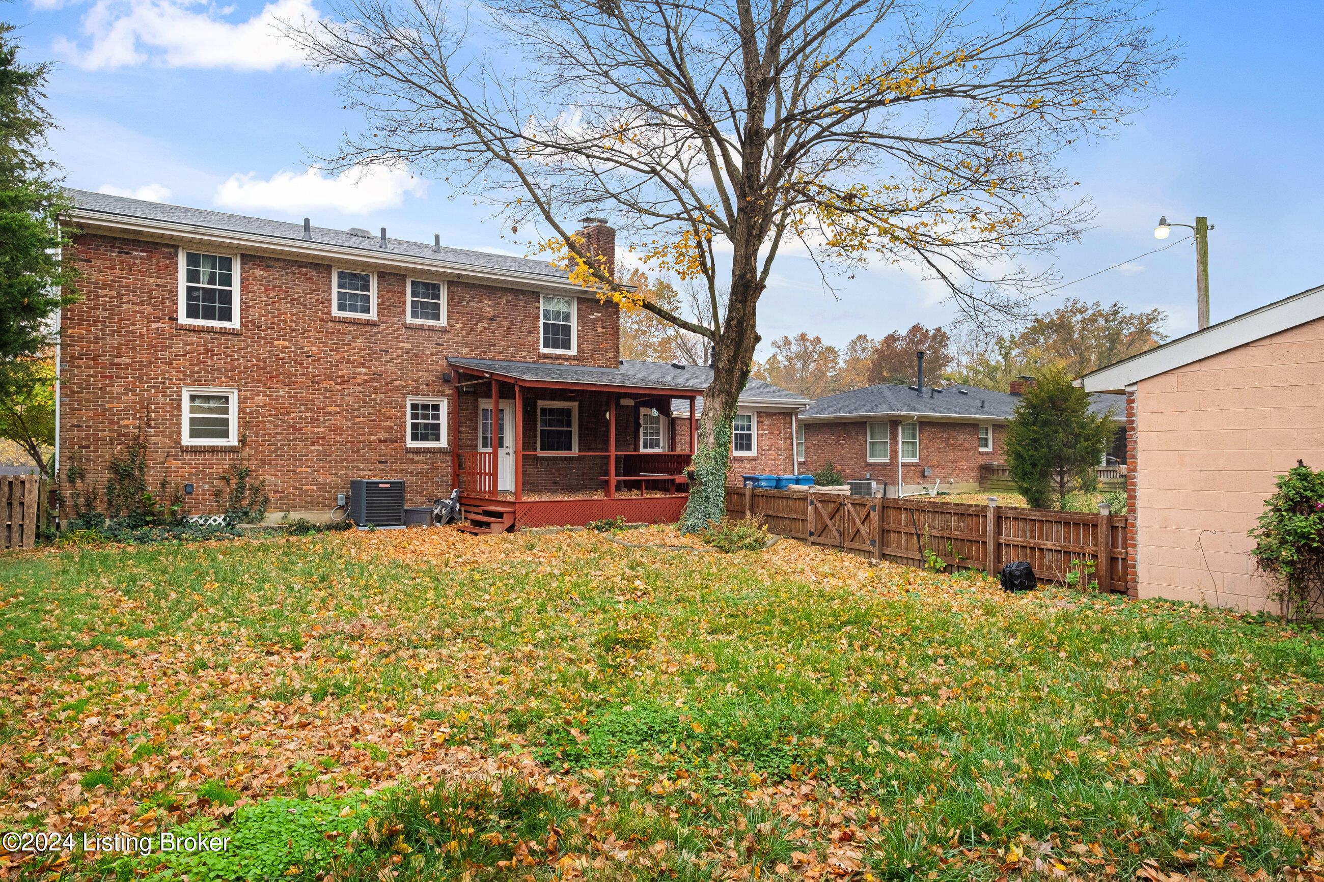 3713 Whitehall Ct