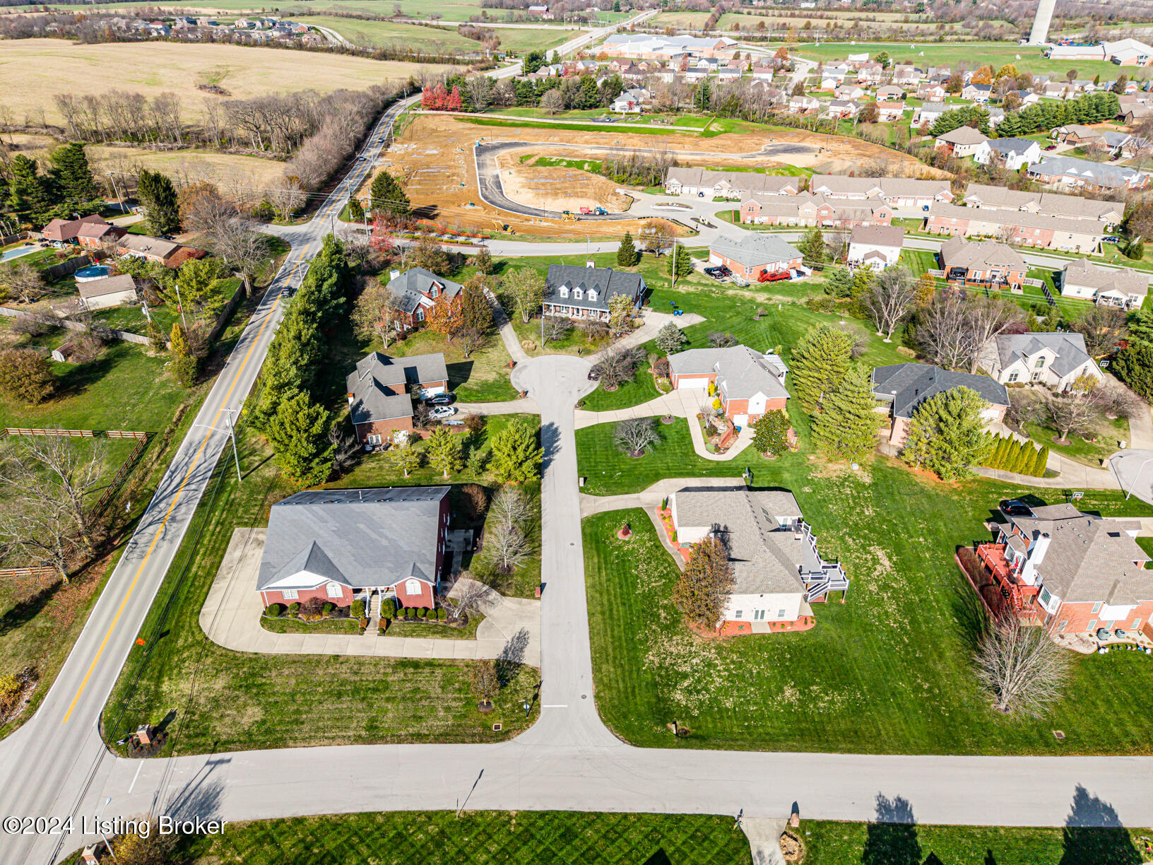 1262 Pebble Dr