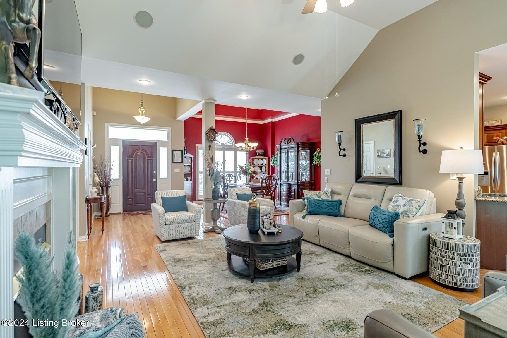 1262 Pebble Dr