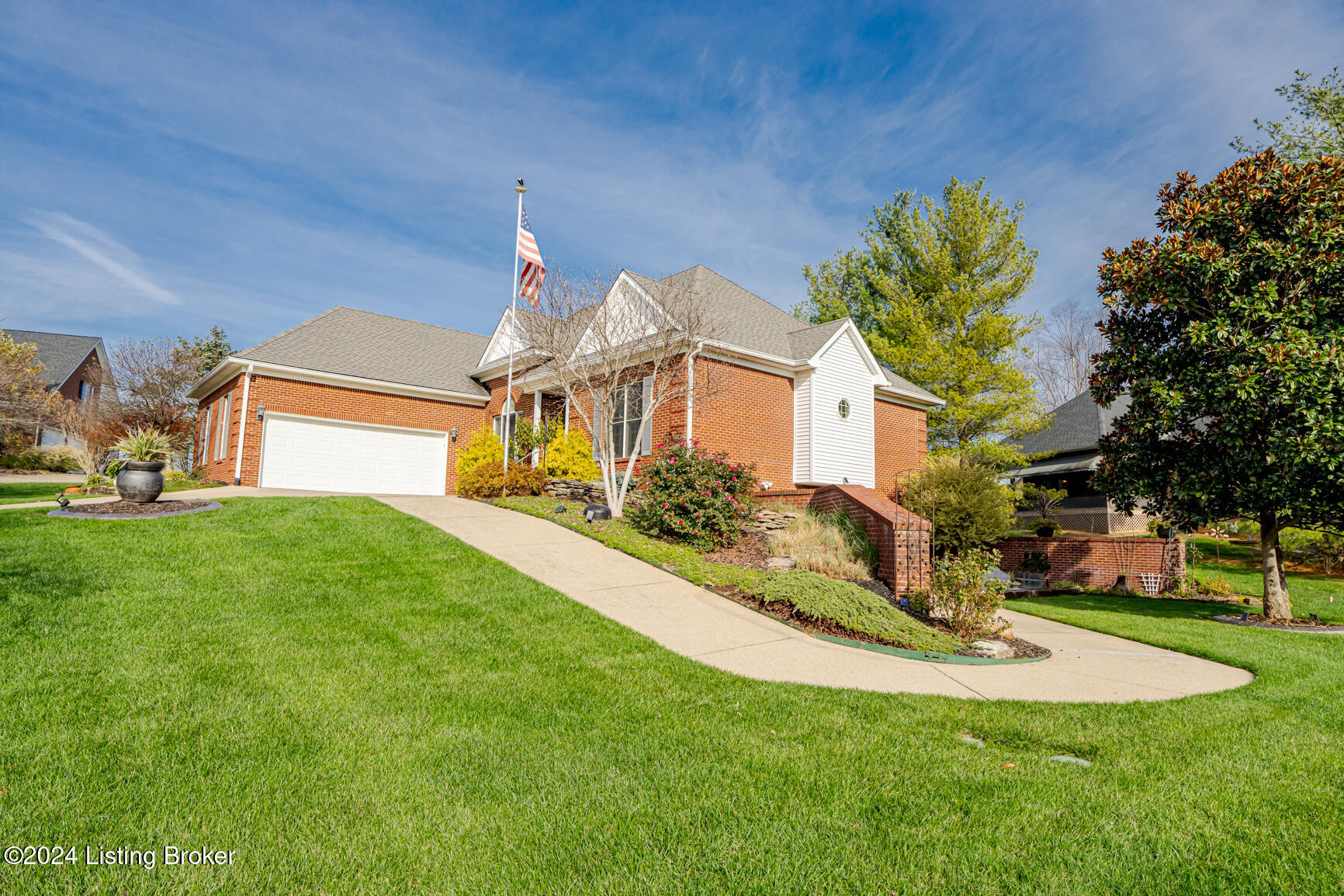 1262 Pebble Dr