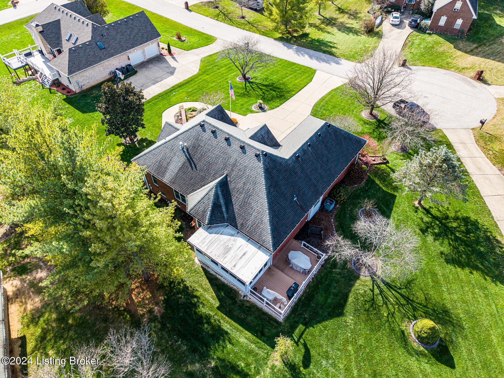 1262 Pebble Dr
