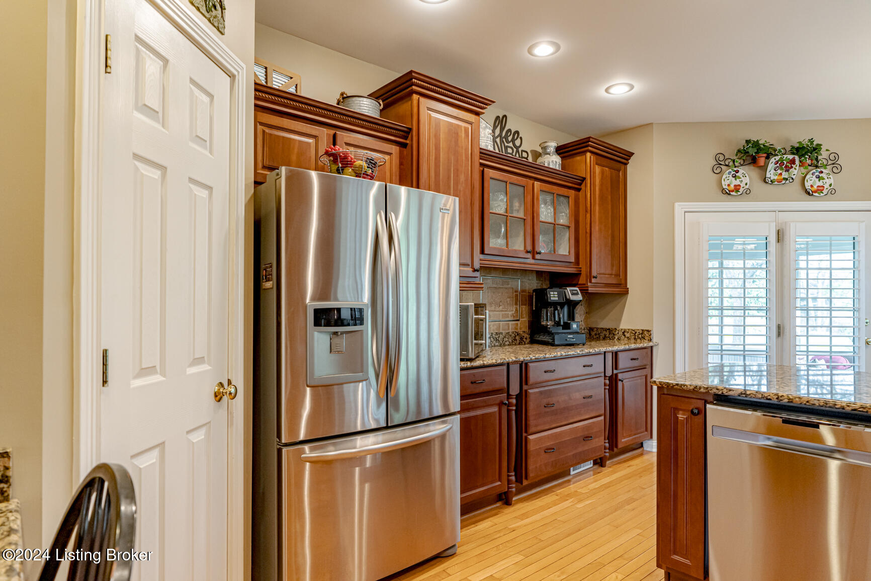 1262 Pebble Dr