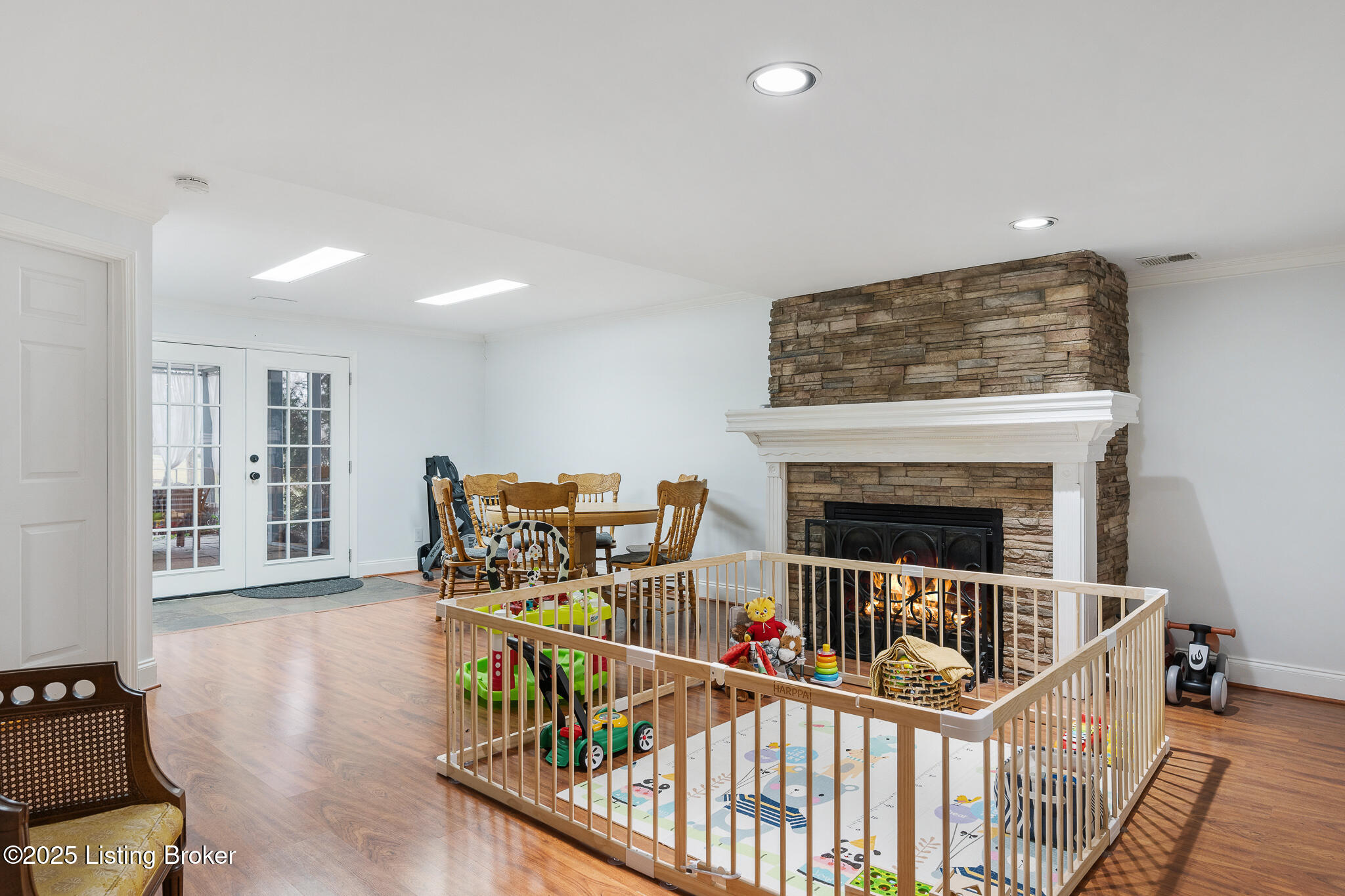 4216 Timothy Way