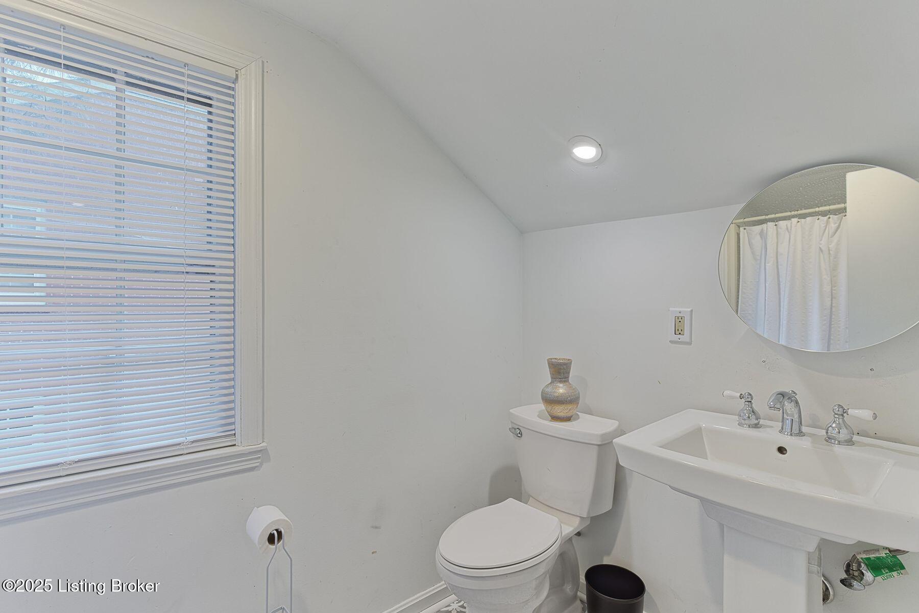 2119 Tyler Ln