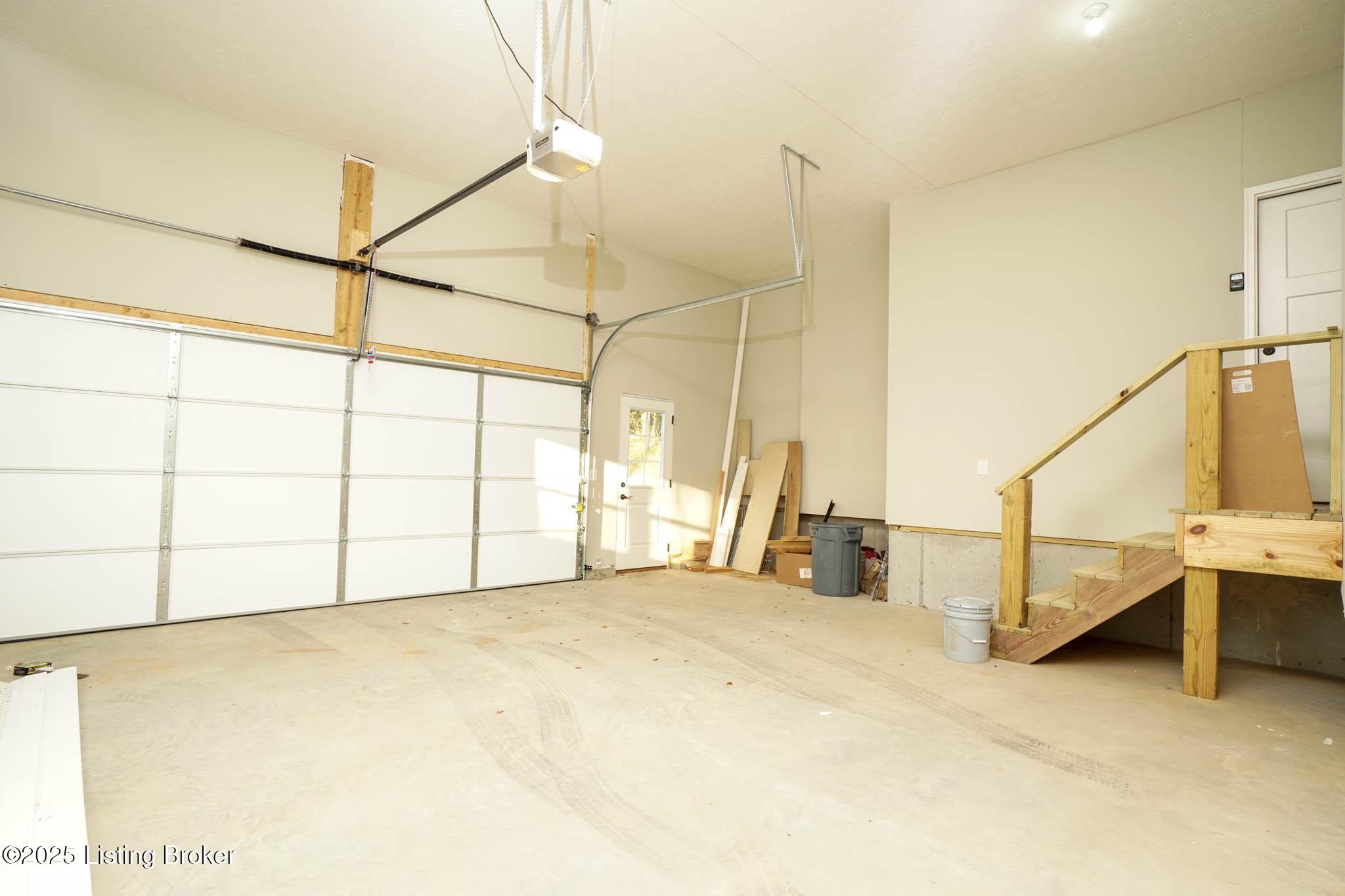 7001 Stable Ct