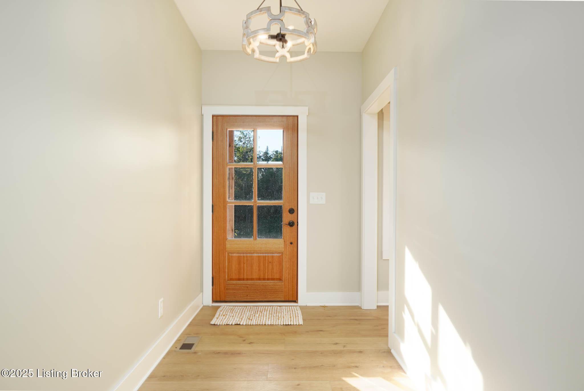 7001 Stable Ct