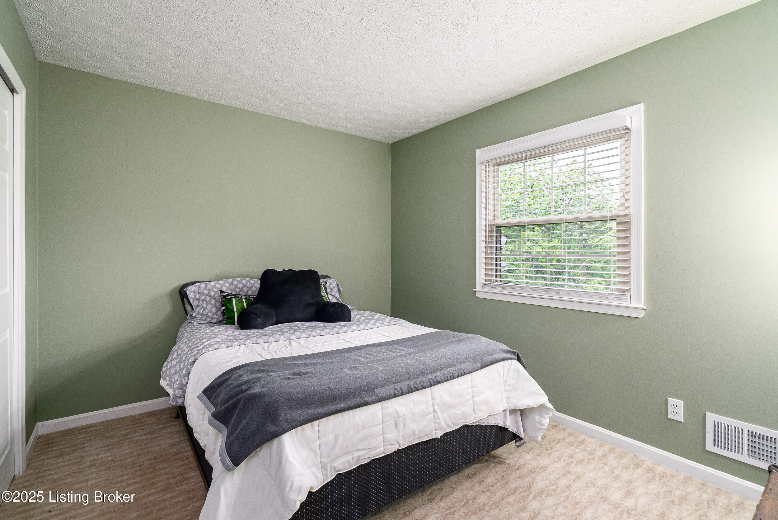 3609 Indocin Ct