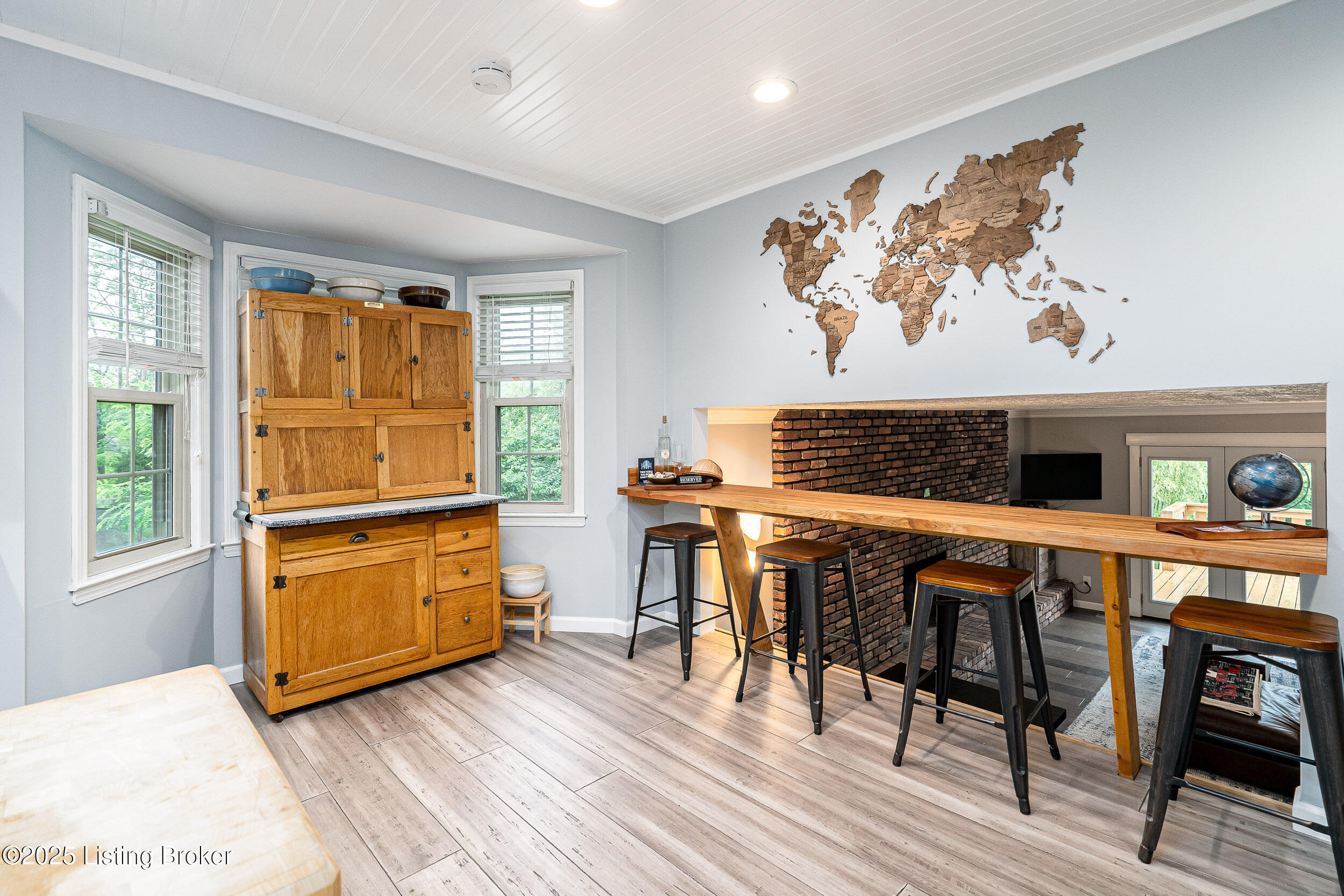 3609 Indocin Ct