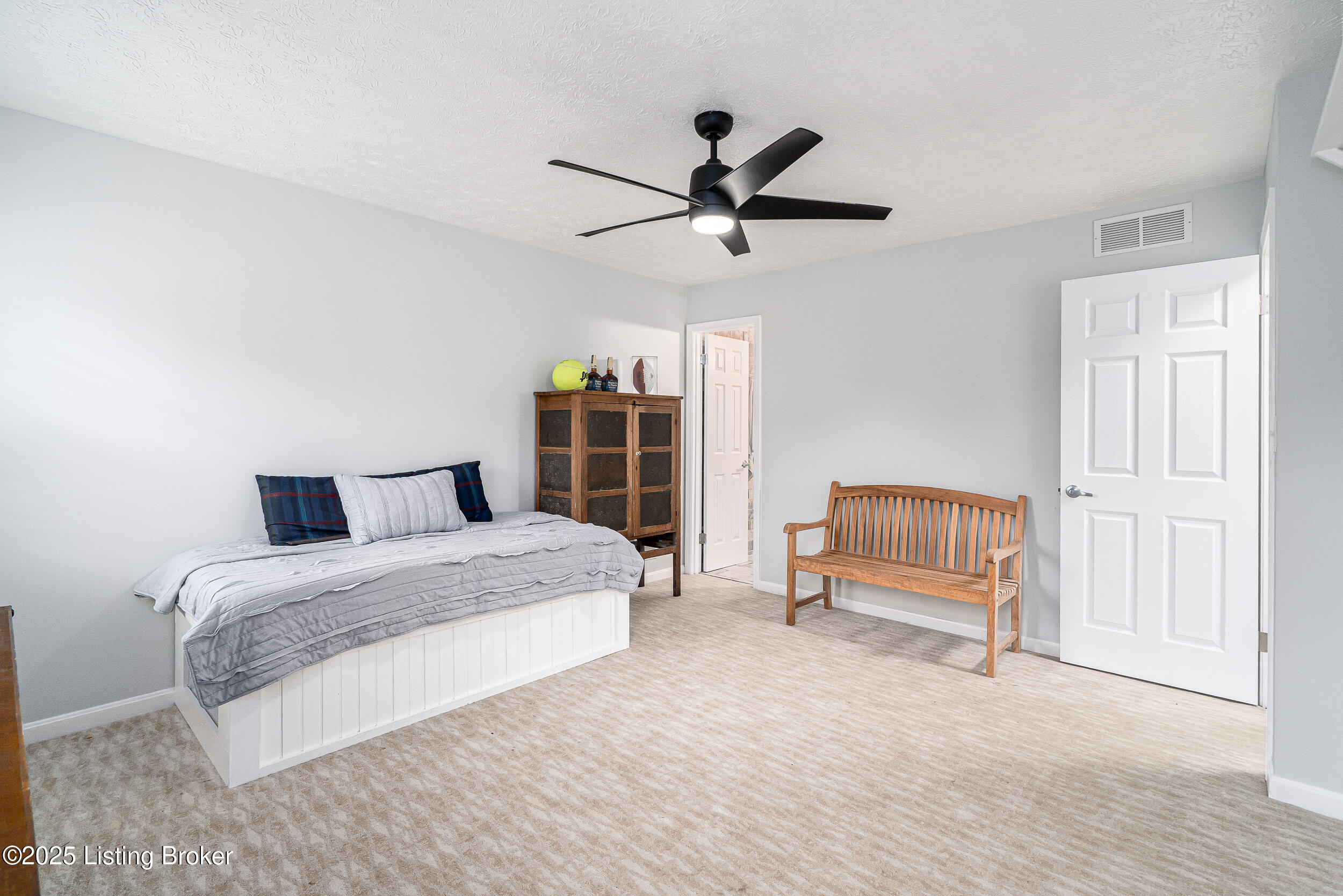 3609 Indocin Ct