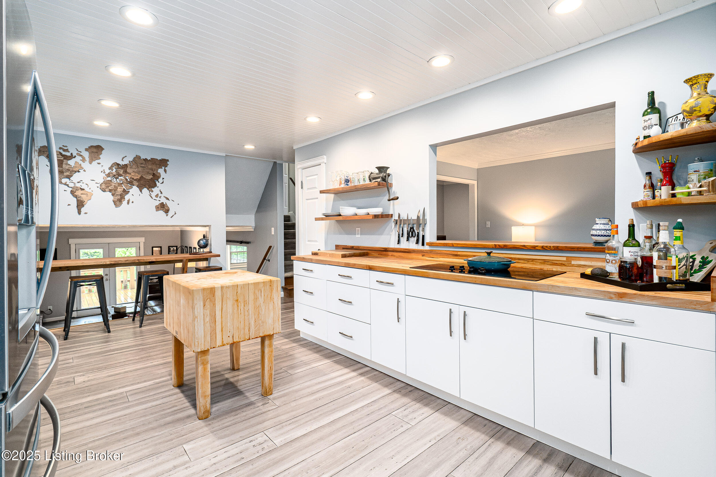 3609 Indocin Ct