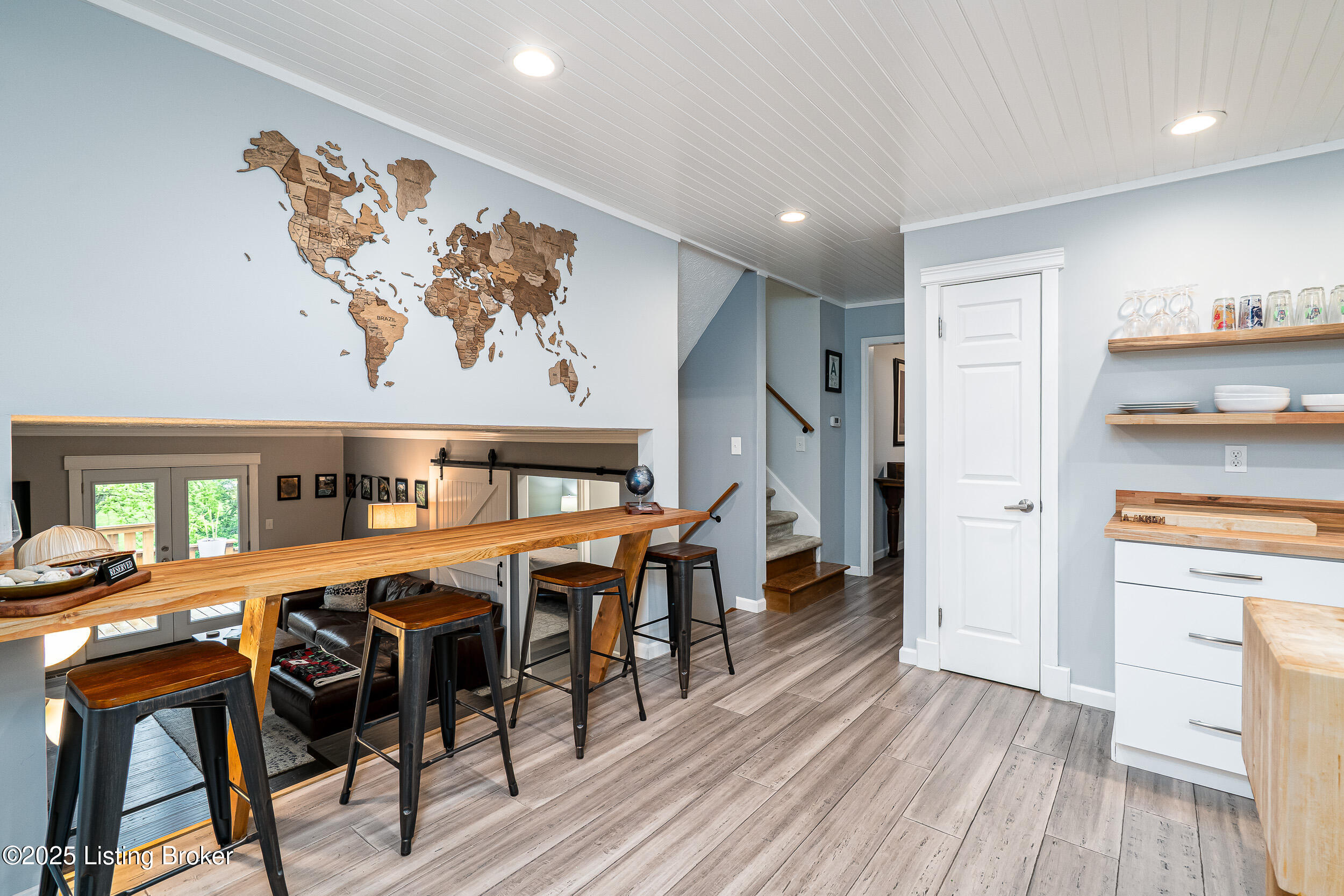 3609 Indocin Ct