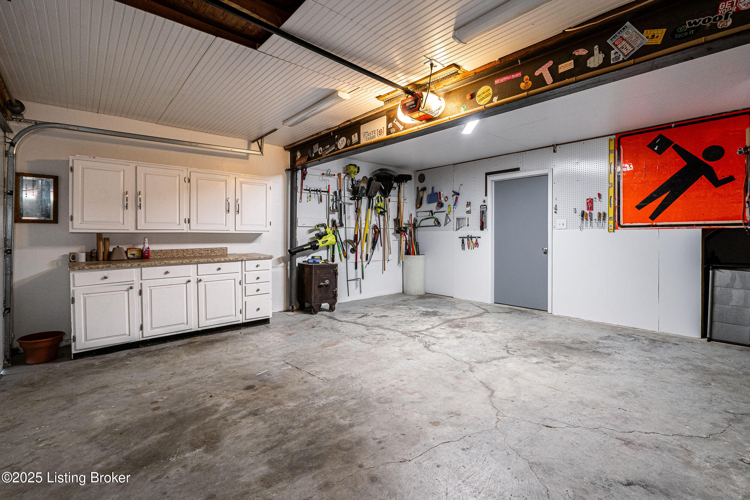 3609 Indocin Ct
