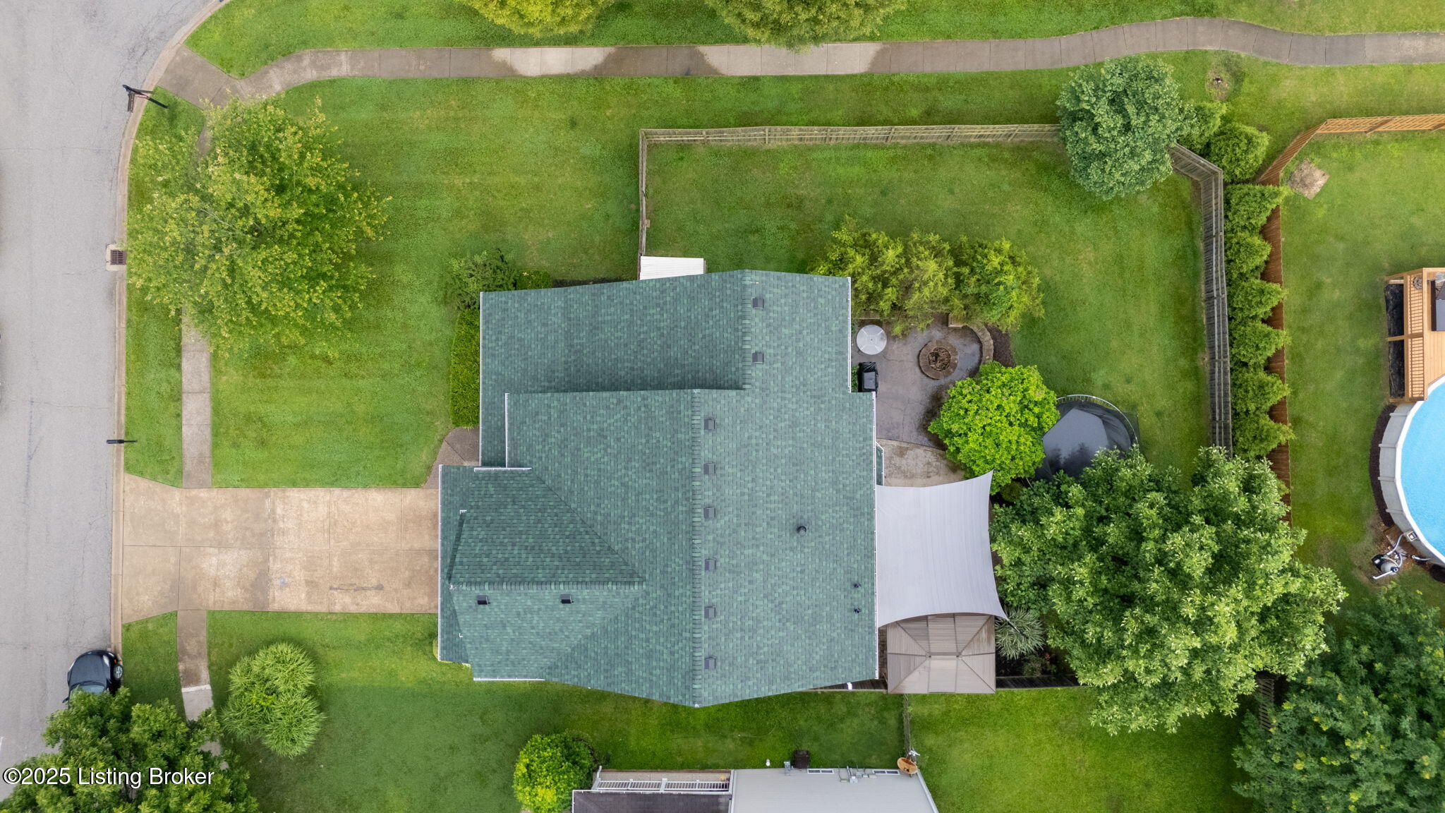 5606 Sundrop Pl