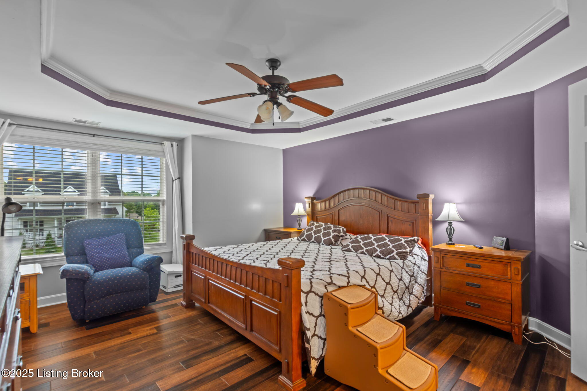 5606 Sundrop Pl
