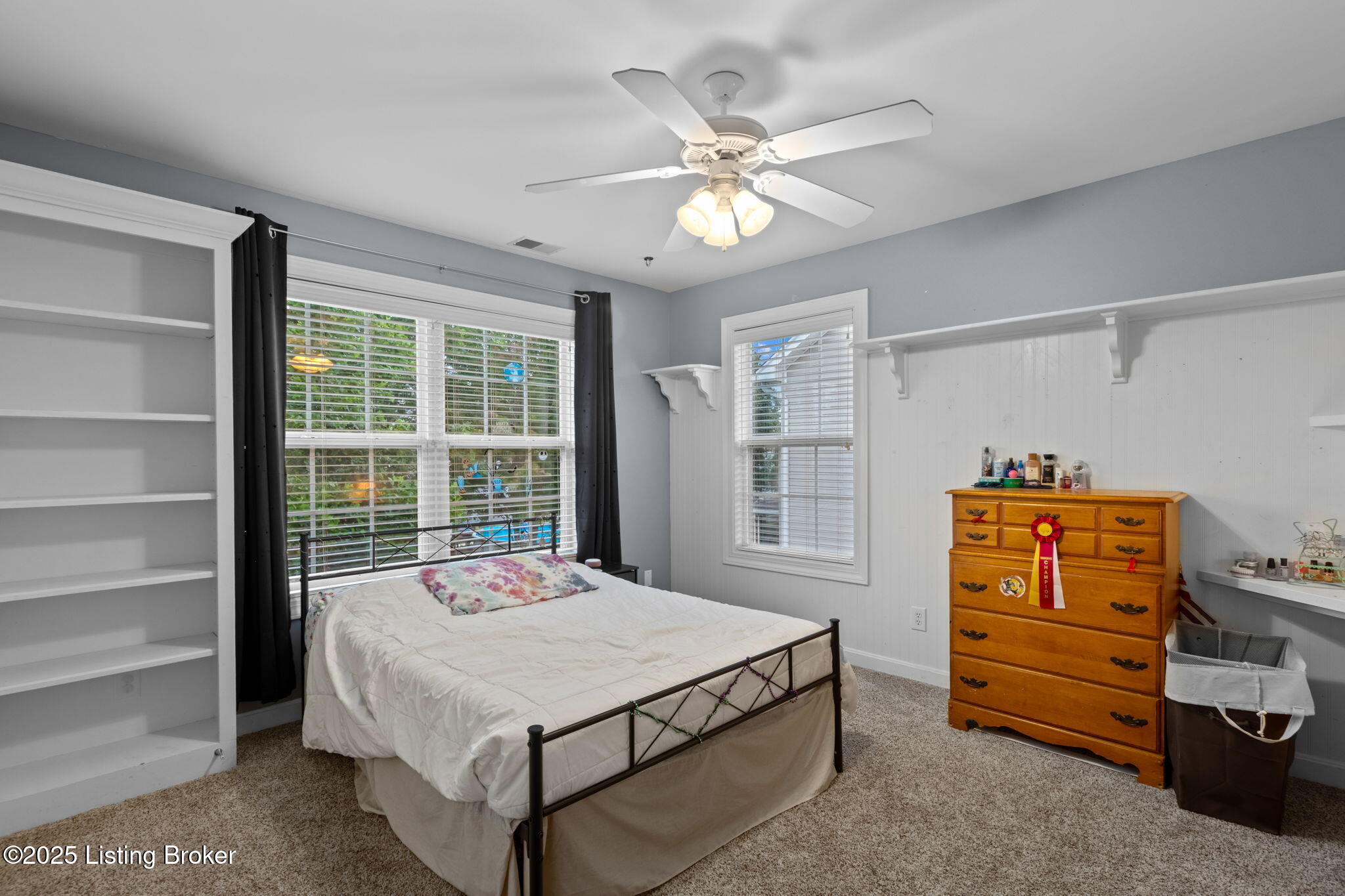 5606 Sundrop Pl