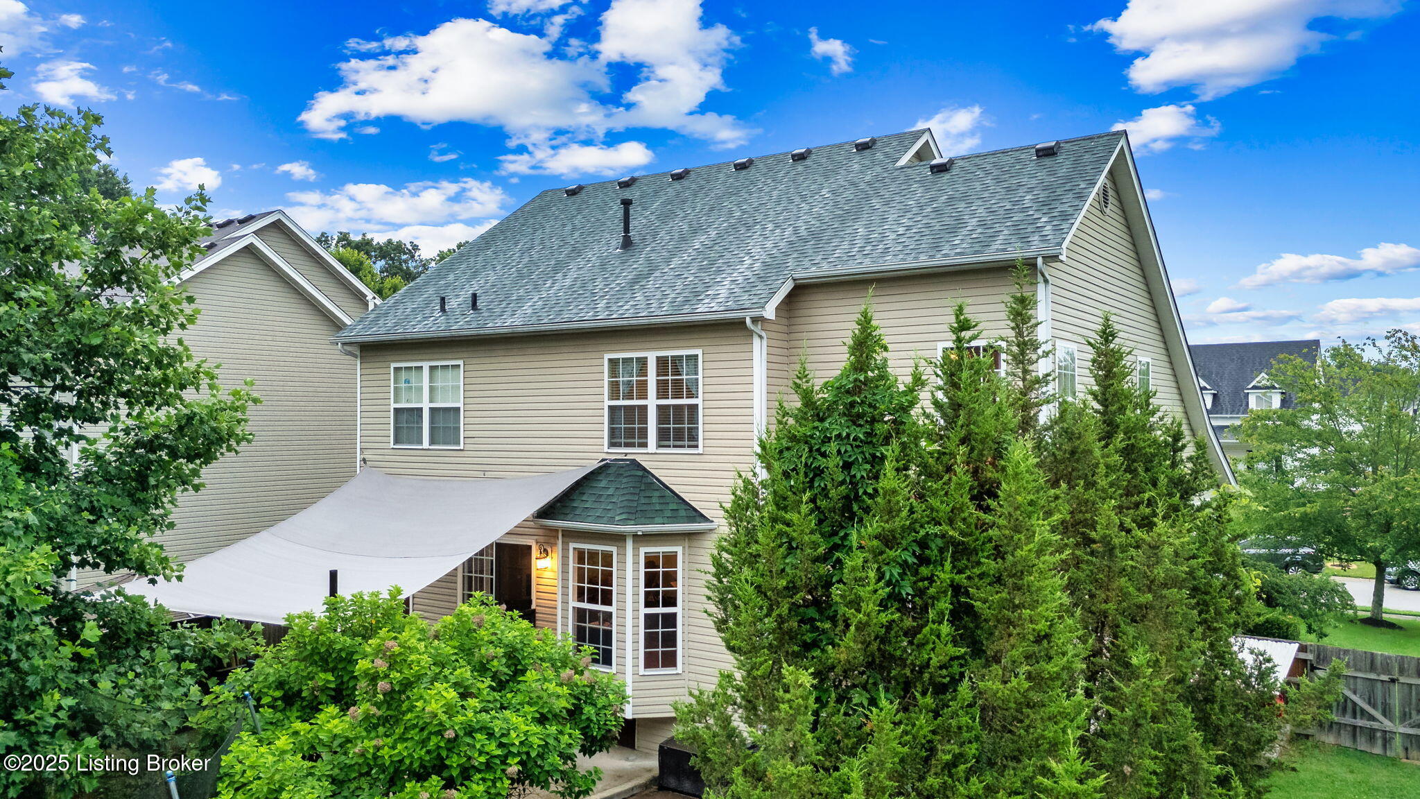 5606 Sundrop Pl
