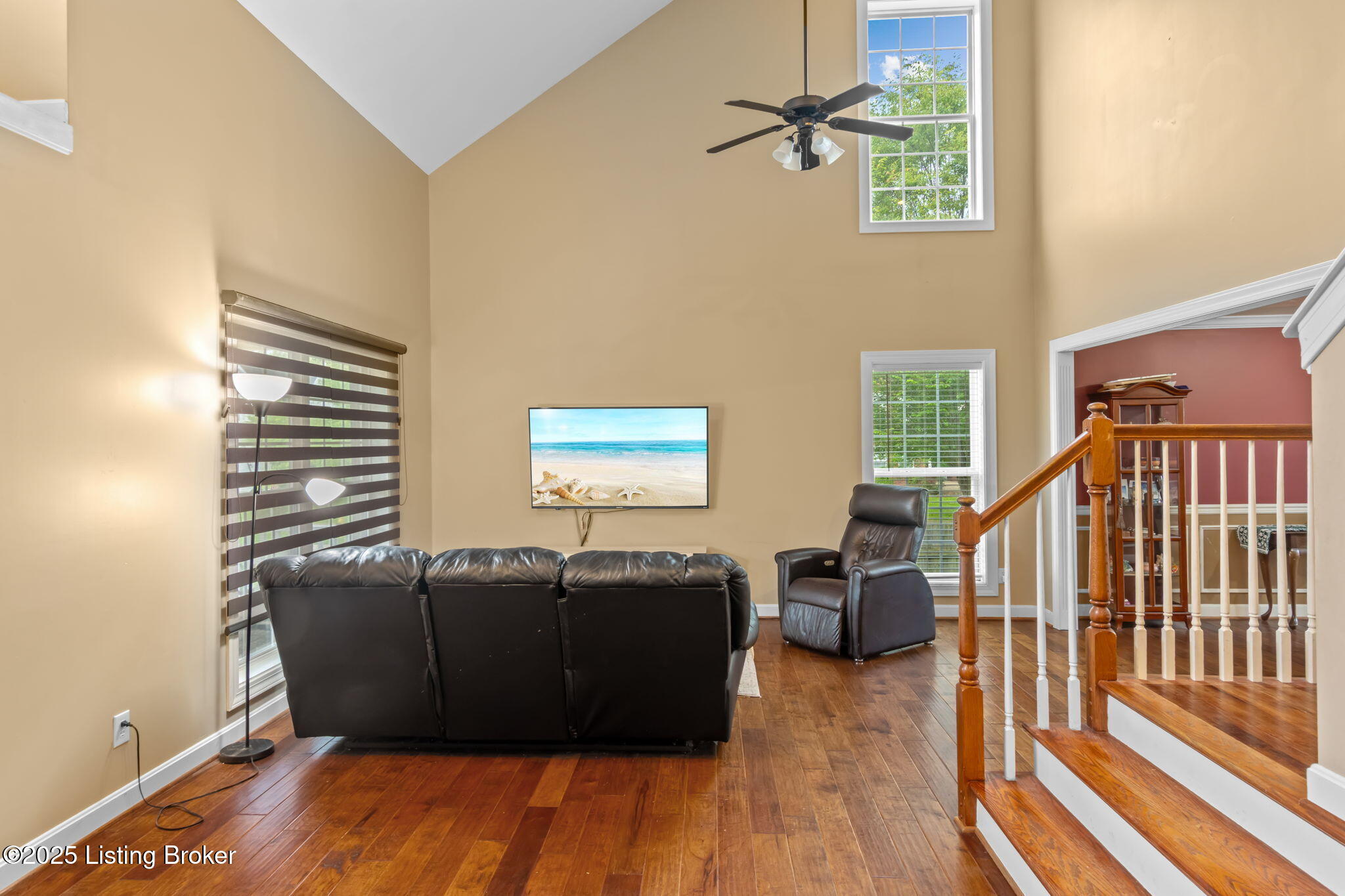 5606 Sundrop Pl